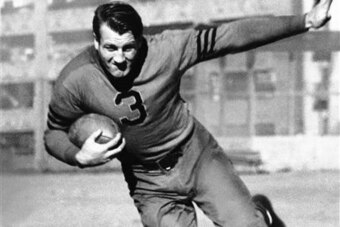 Bronko Nagurski replaced Feathers as the Bears' star rusher, with Feathers in a supporting role.