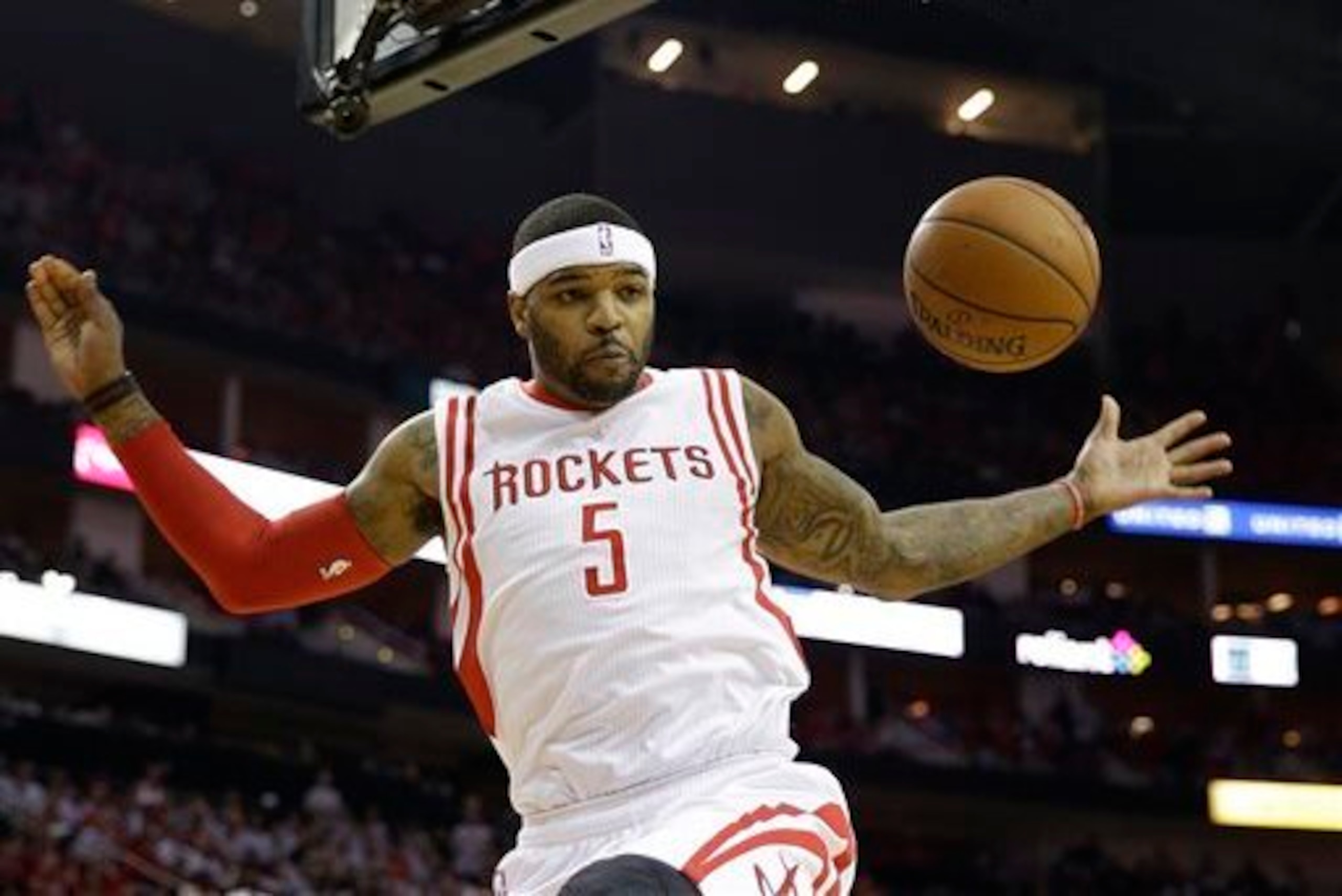 Josh Smith's inconsistent play has caused him to receive interest from only a few teams.