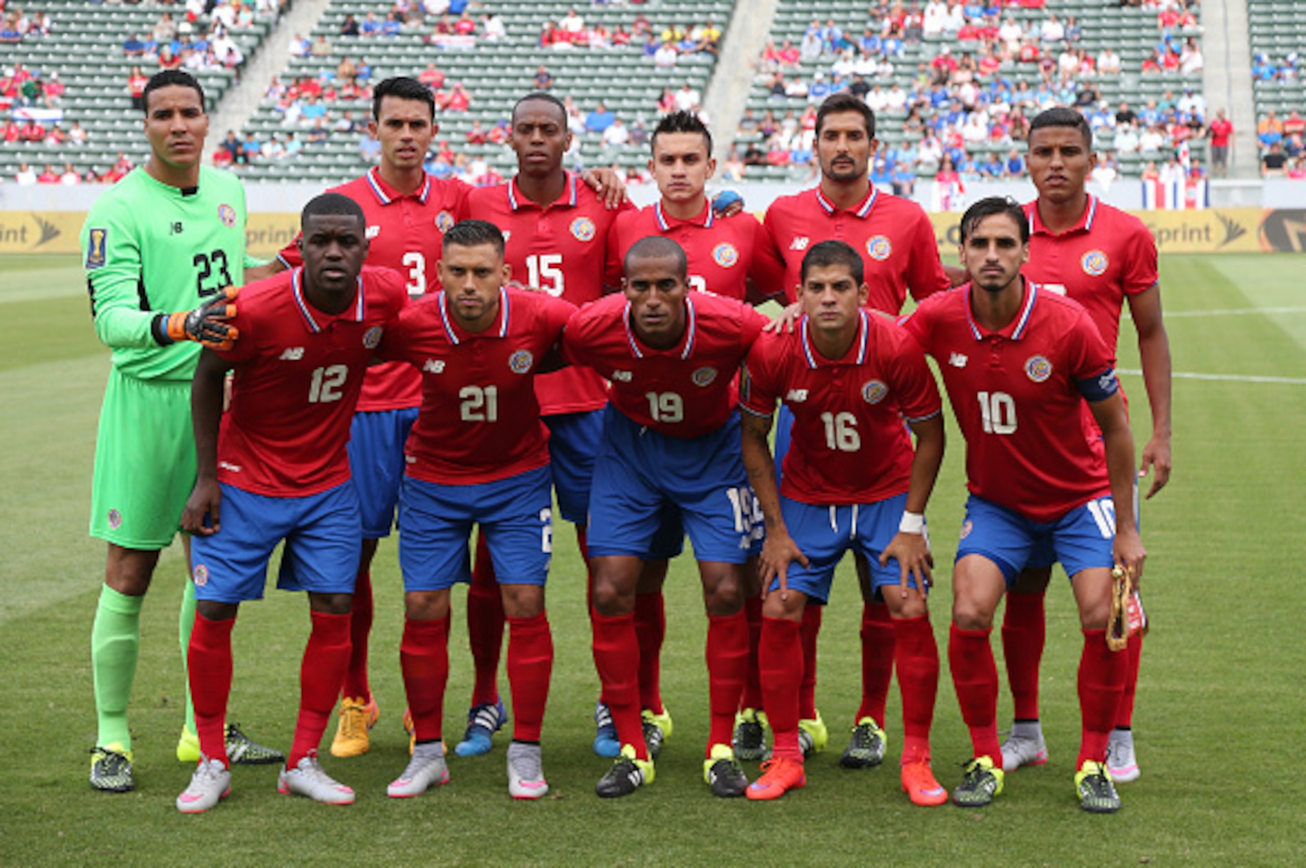 LOS ANGELES, CA - JULY 08: The Costa Rica  starting 11 pose for a team shot before playing Jamaica in their CONCACAF Gold Cup Group B match at StubHub Center on July 8, 2015 in Los Angeles, California.   The match ended in a 2-2 draw.  (Photo by Stephen D