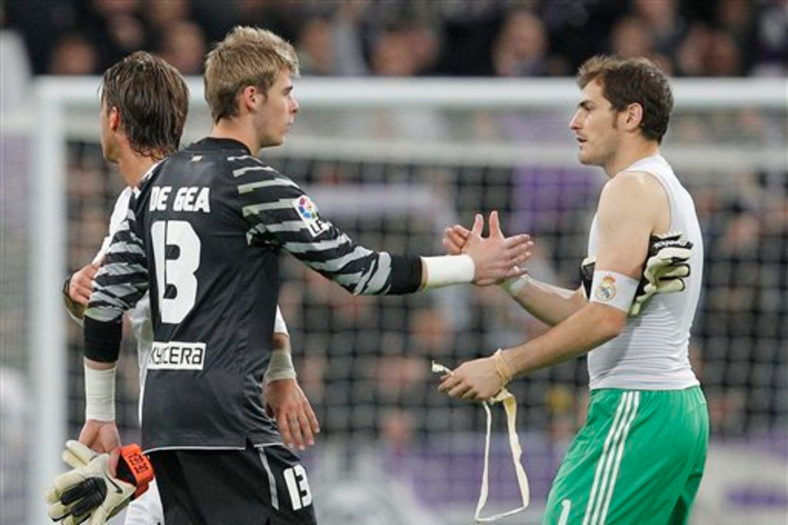 De Gea has the talent to replace Casillas. De Gea has the talent to replace Casillas.