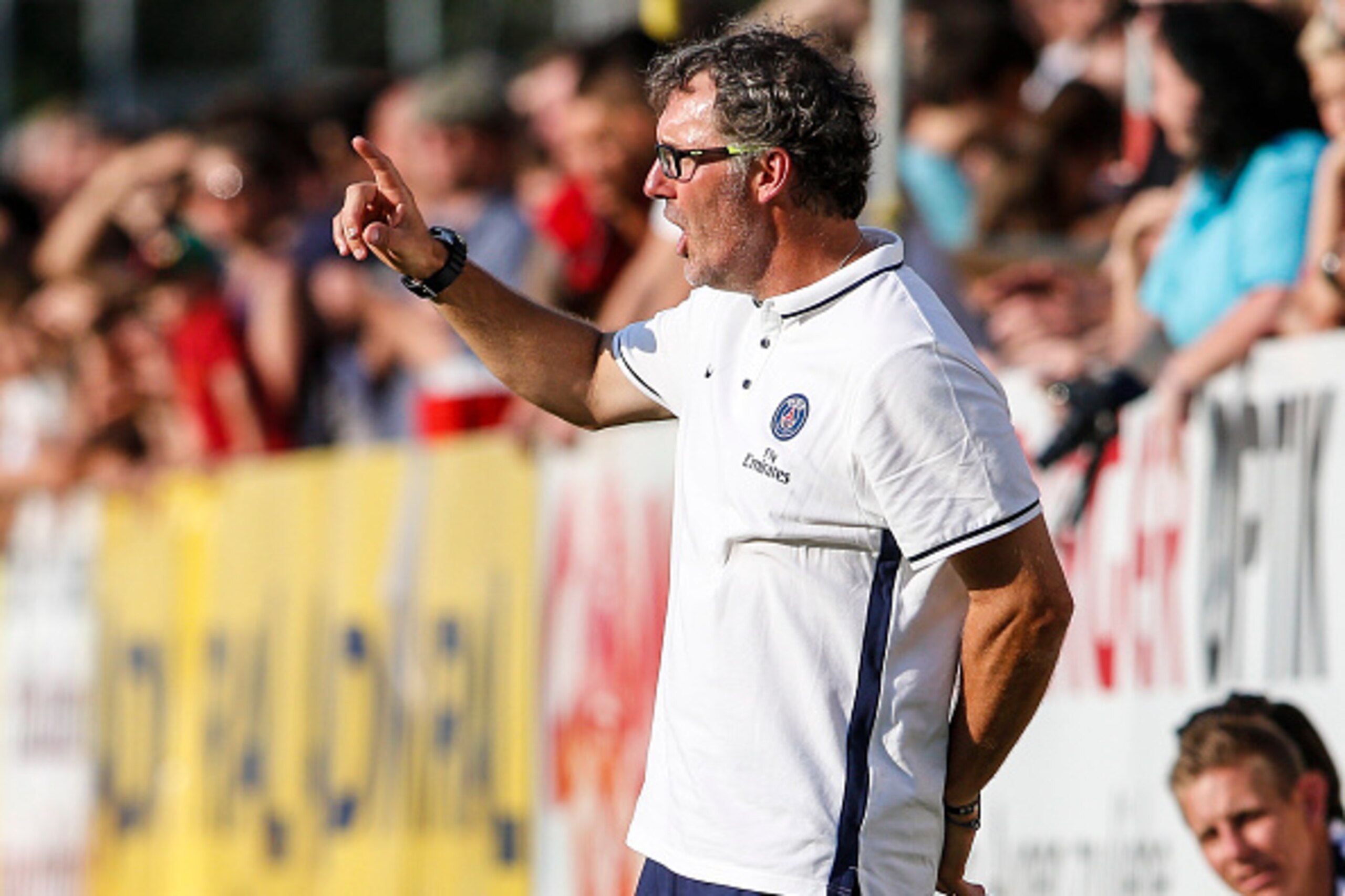 VIENNA, AUSTRIA - JULY 12:  Head Coach Laurent Blanc of Paris Saint-Germain reacts on the touchline during the Friendly Match between Wiener Sportklub and Paris Saint-Germain at Sportclub Platz on July 12, 2015 in Vienna, Austria.  (Photo by Christian Hof