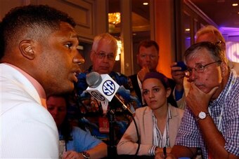 Auburn LB Kris Frost