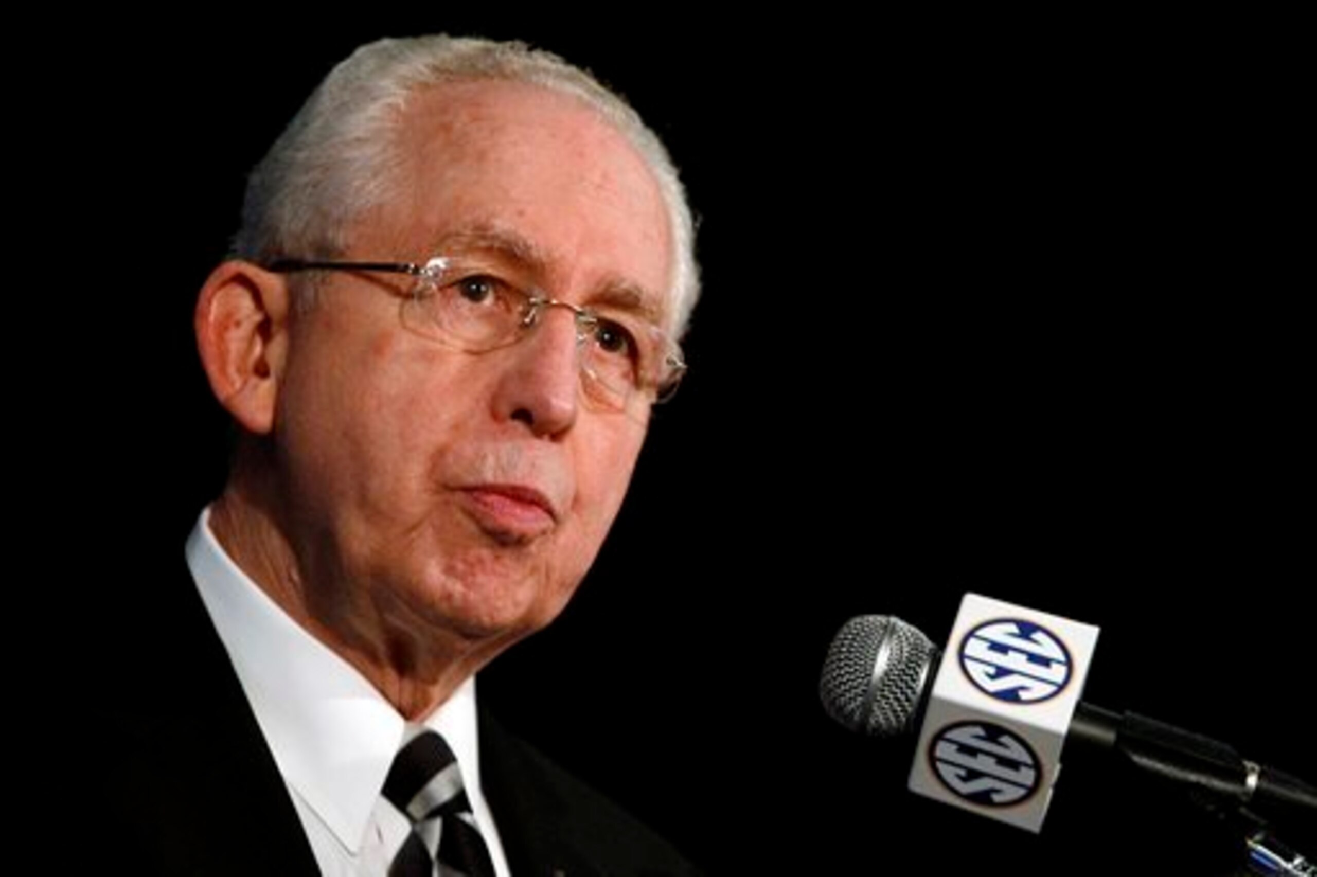 Former SEC commissioner Mike Slive