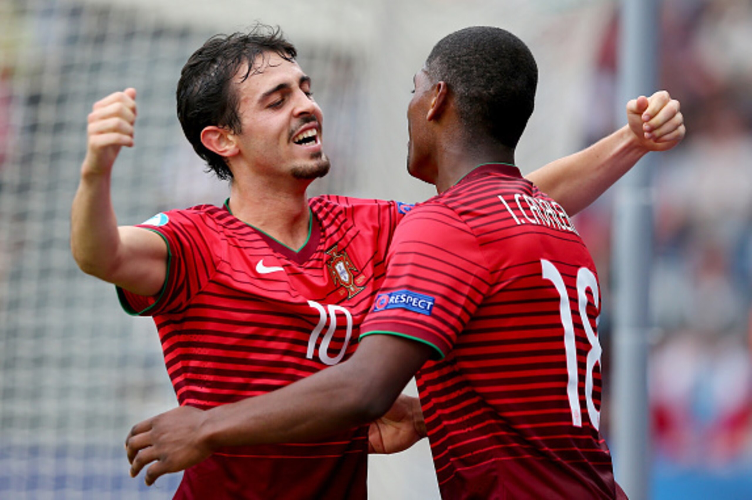 OLOMOUC, CZECH REPUBLIC - JUNE 27:  Ivan Cavaleiro (R) of Portugal celebrate with team mate Bernardo Silva after scoring the 3rd goal during the UEFA European Under-21 semi final match Between Portugal and Germany at Ander Stadium on June 27, 2015 in Olom