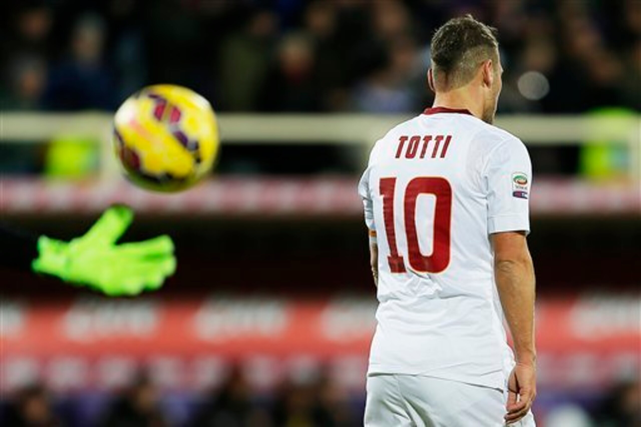 Totti squandered the best chance of the first period.
