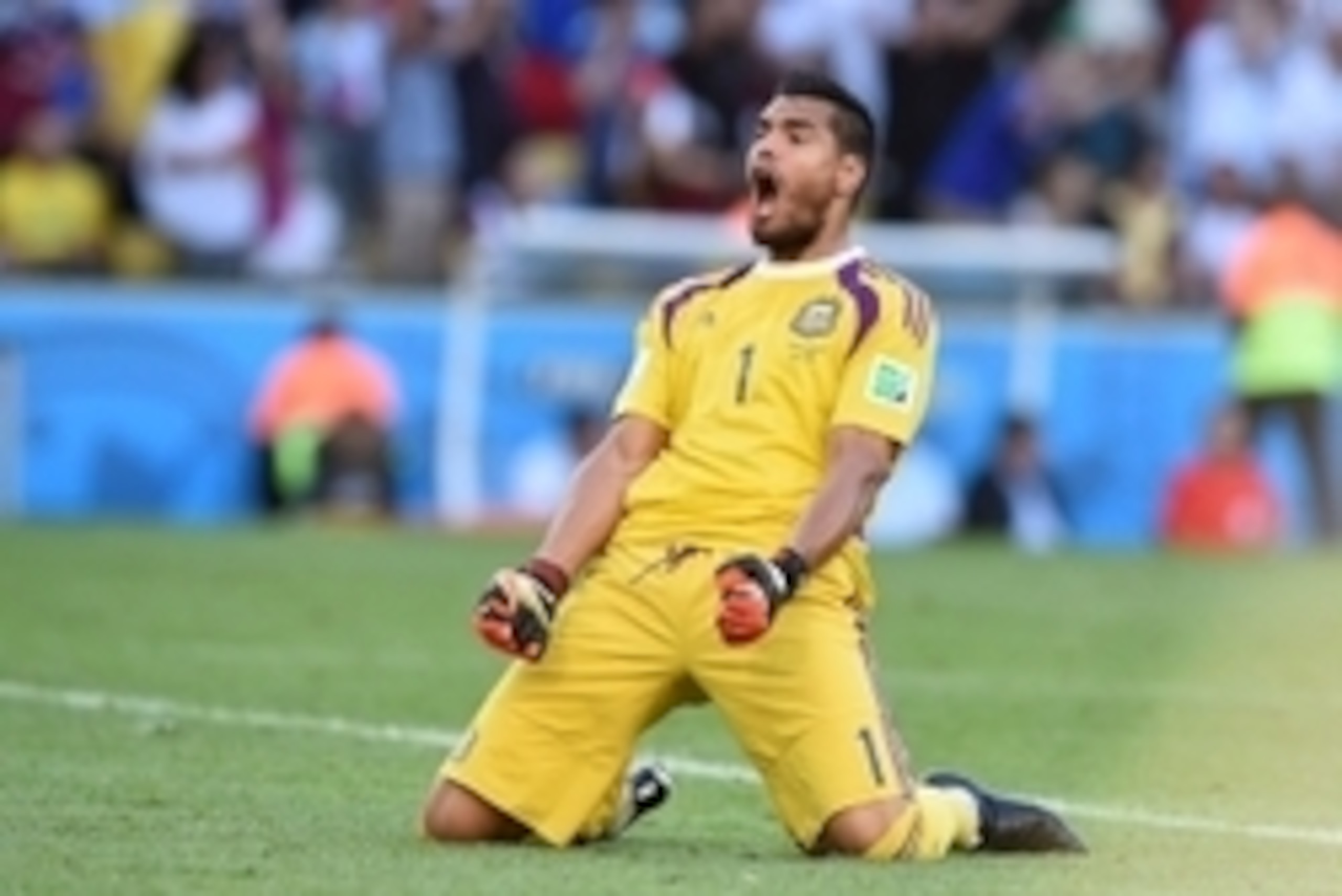 July 13, 2014; Rio de Janeiro, BRAZIL; Argentina goalkeeper Sergio Romero (1) reacts during the first half after the game in the championship match of the 2014 World Cup at Maracana Stadium. Mandatory Credit: Tim Groothuis/Witters Sport via USA TODAY Spo July 13, 2014; Rio de Janeiro, BRAZIL; Argentina goalkeeper Sergio Romero (1) reacts during the first half after the game in the championship match of the 2014 World Cup at Maracana Stadium. Mandatory Credit: Tim Groothuis/Witters Sport via USA TODAY Spo