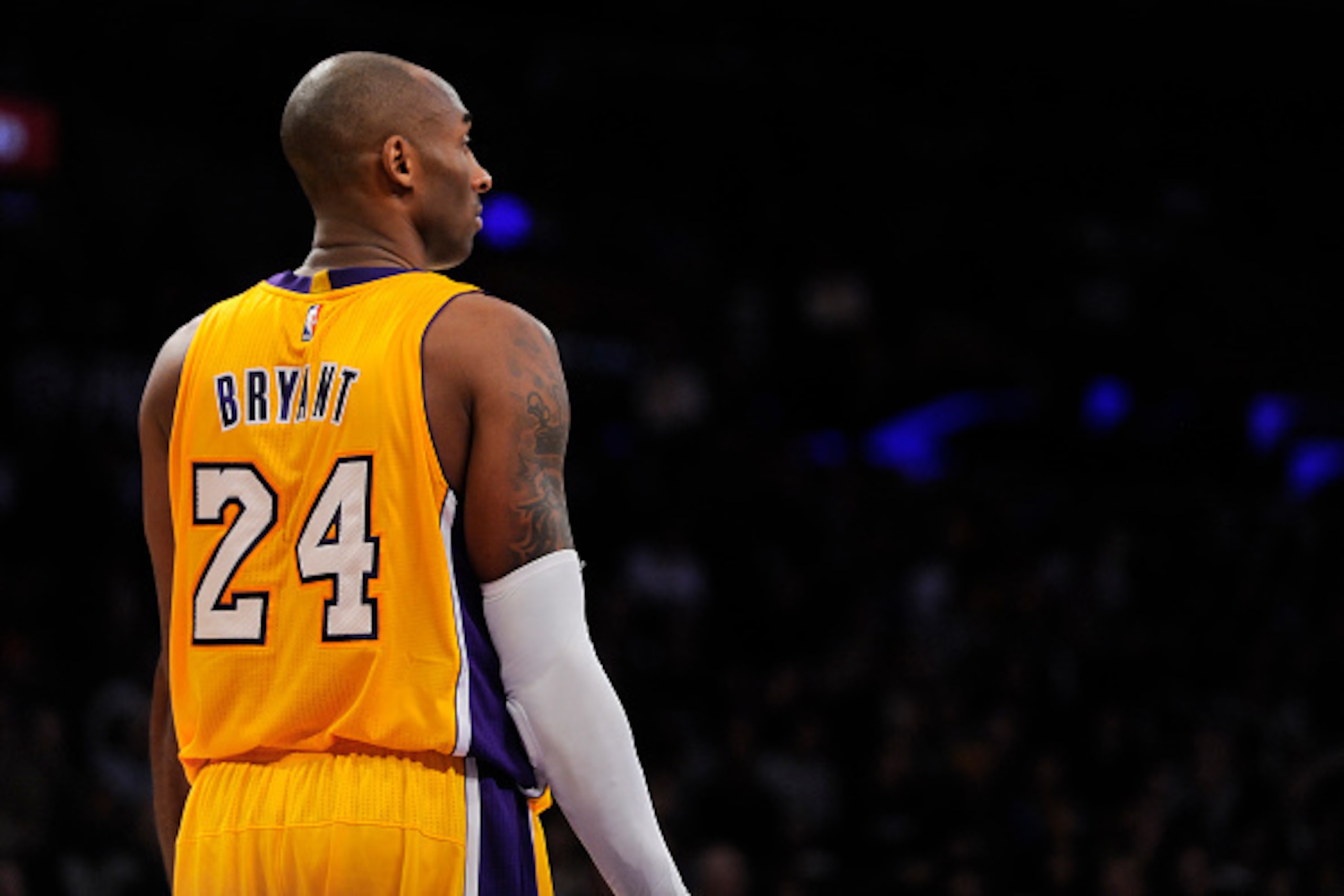 LOS ANGELES, CA - JANUARY 15: Kobe Bryant #24 of the Los Angeles Lakers stands on the court during a game against the Cleveland Cavaliers at STAPLES Center on January 15, 2015 in Los Angeles, California. NOTE TO USER: User expressly acknowledges and agree
