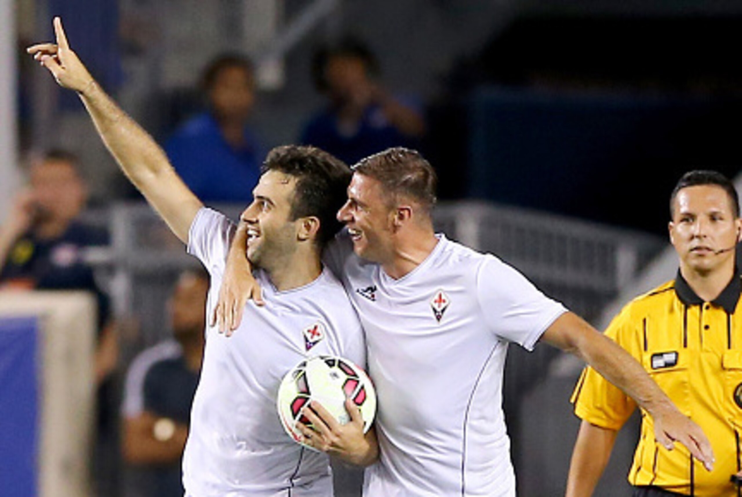 HARRISON, NJ - JULY 21:  Giuseppe Rossi #22 of AFC Fiorentina celebrates his goal with teammate Joaquin Sanchez #7 in the second half against Paris Saint-Germain during the International Champions Cup at Red Bull Arena on July 21, 2015 in Harrison, New Je
