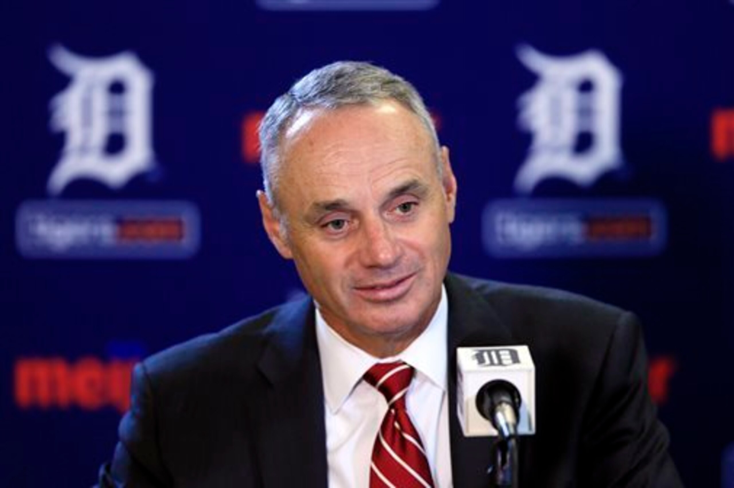 Commissioner Rob Manfred is open to moving the trade deadline.