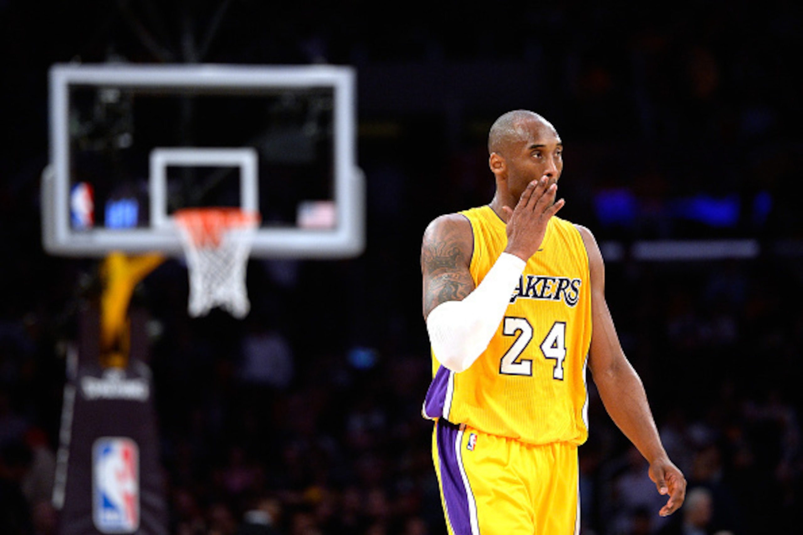LOS ANGELES, CA - JANUARY 15:  Kobe Bryant #24 of the Los Angeles Lakers reacts as the Lakers trail late in the fourth quarter to the Cleveland Cavaliers at Staples Center on January 15, 2015 in Los Angeles, California.  The Cavaliers won 109-102.   NOTE 