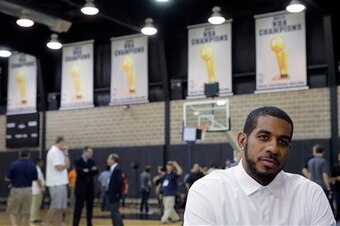 Aldridge could be a major part of a championship in 2015-16, but Leonard already helped raise a banner in San Antonio.