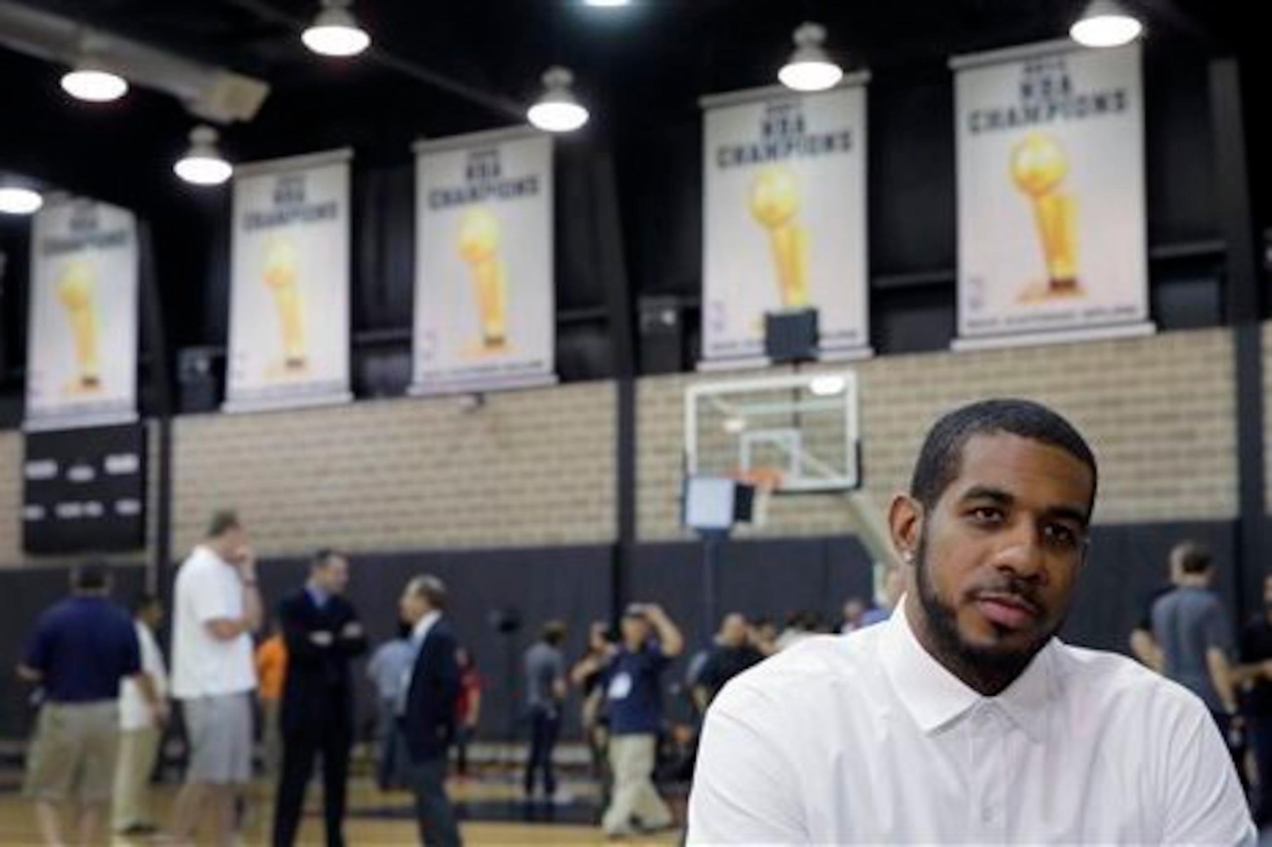 Aldridge could be a major part of a championship in 2015-16, but Leonard already helped raise a banner in San Antonio. Aldridge could be a major part of a championship in 2015-16, but Leonard already helped raise a banner in San Antonio.