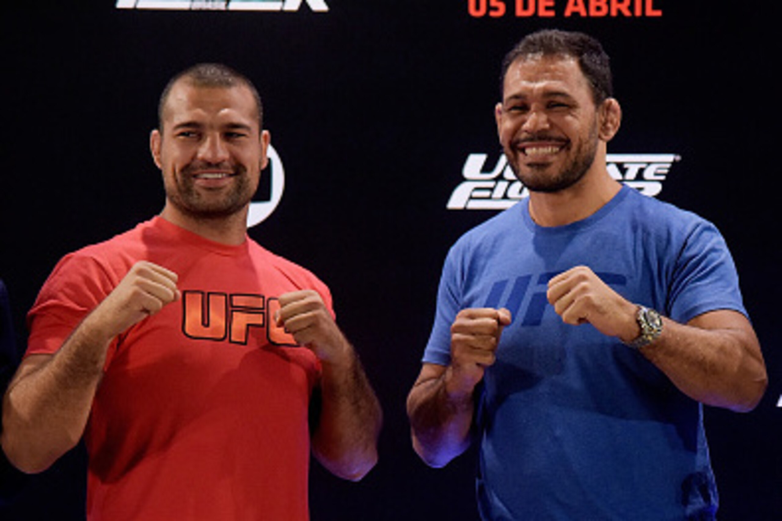 RIO DE JANEIRO, BRAZIL - MARCH 18:  (L-R) Maurcio Shogun  UFC¨ Light Heavyweight fighter and Team Shogun coach, Rodrigo 'Big Nog' Nogueira  UFC¨ Heavyweight fighter and Team Nogueira coach and Rogerio 'Little Nog' Nogueira  UFC¨ Heavyweight fighter and Te