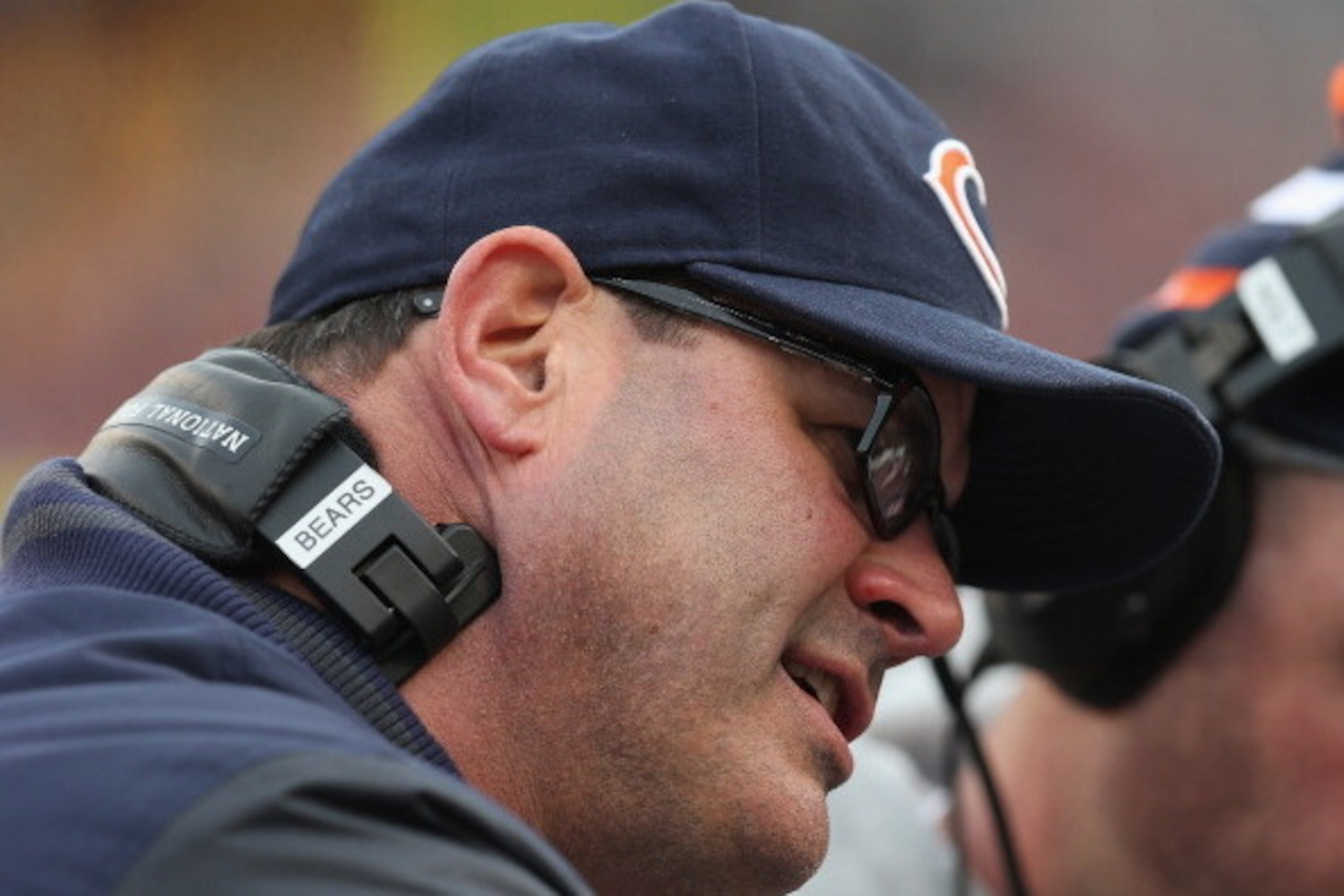 CHICAGO, IL - NOVEMBER 25:  Offensive coordinator Mike Tice of the Chicago Bears gives instructions to the offensive line during a game against the Minnesota Vikings at Soldier Field on November 25, 2012 in Chicago, Illinois. The Bears defeated the Viking