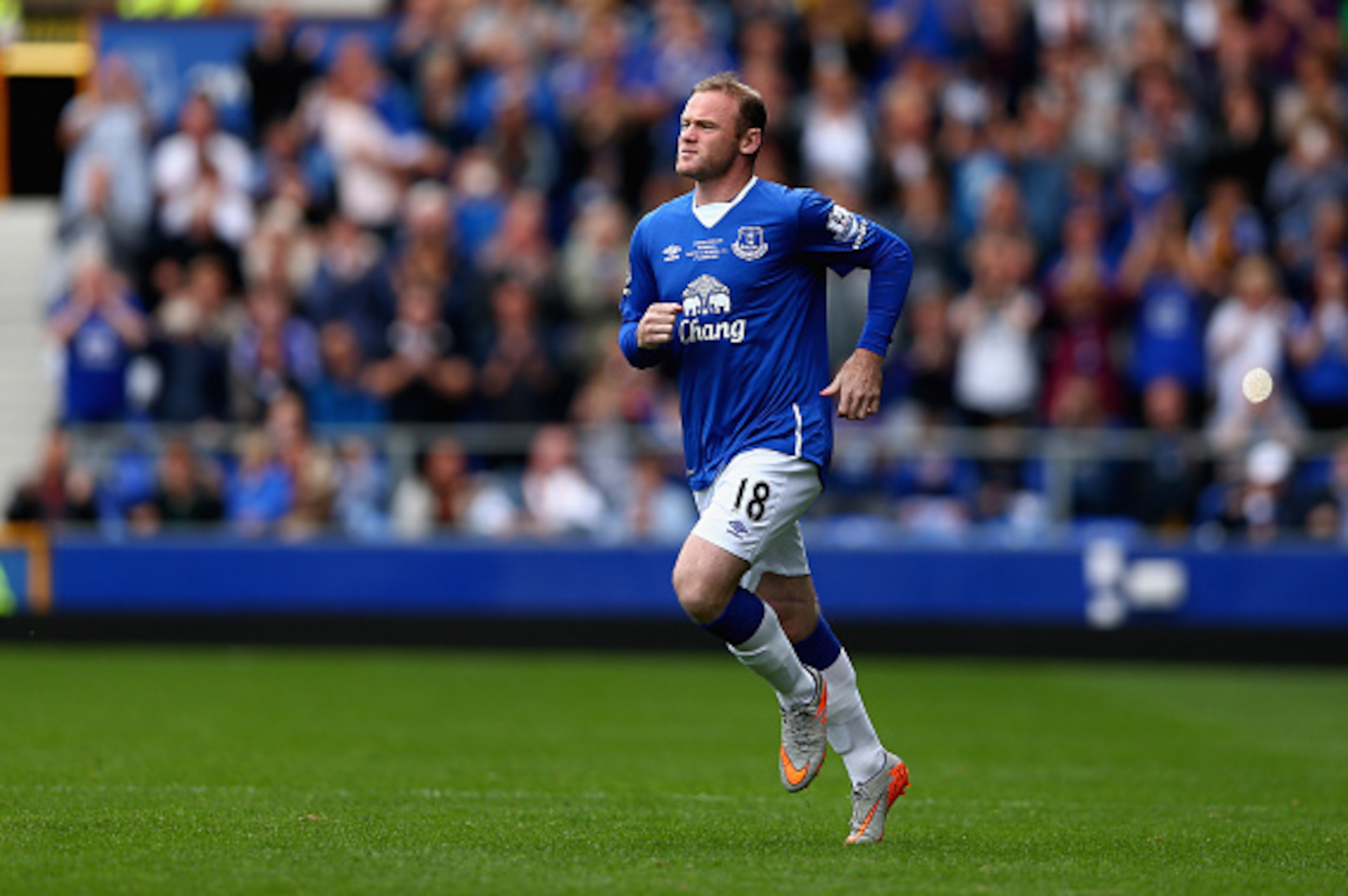 LIVERPOOL, ENGLAND - AUGUST 02:  Wayne Rooney of Everton and Manchester United runs on to the pitch as he replaces Tom Cleverley of Everton during the Duncan Ferguson Testimonial match between Everton and Villarreal at Goodison Park on August 2, 2015 in L