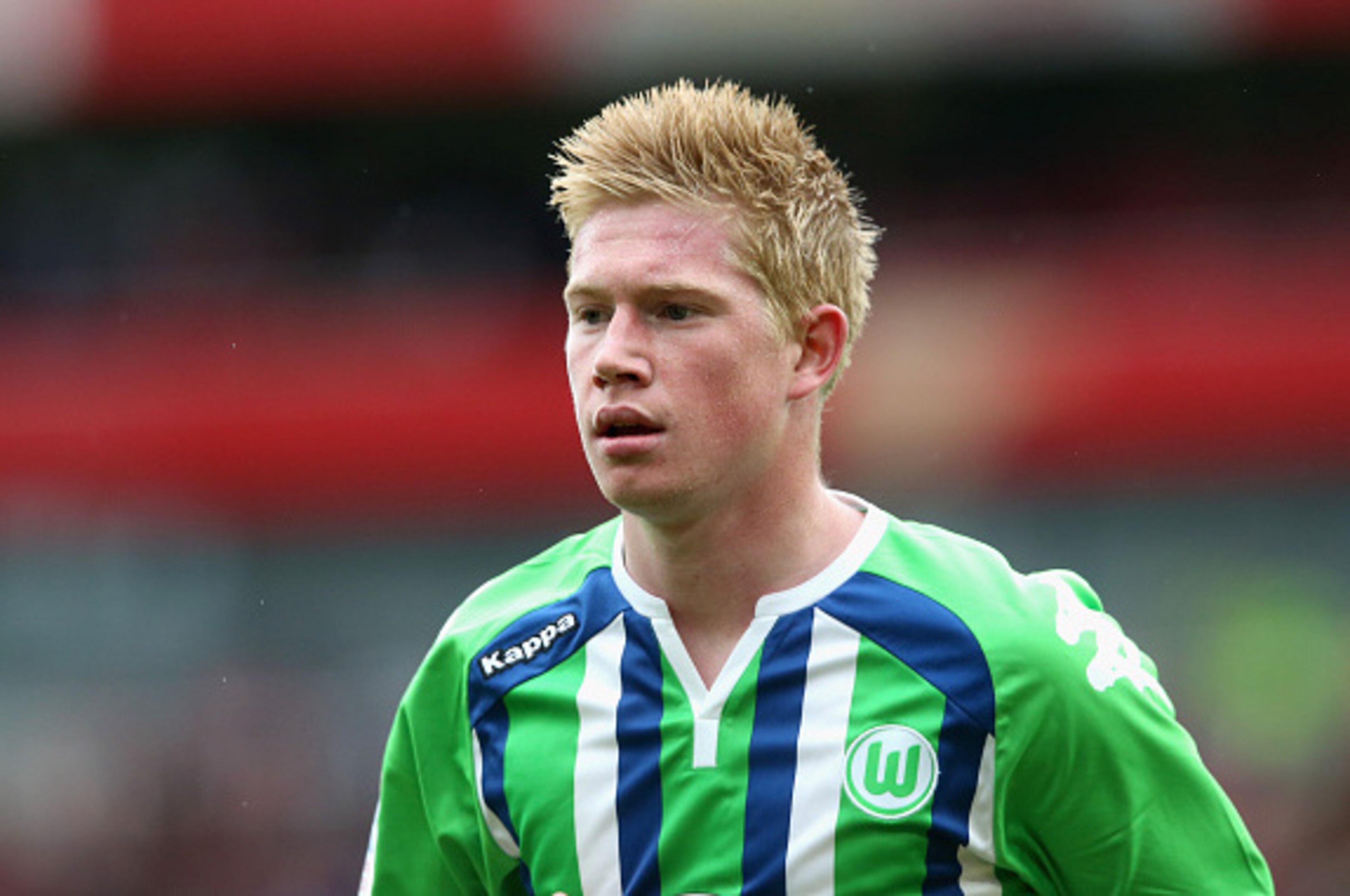 LONDON, ENGLAND - JULY 26:  Kevin de Bruyne of Wolfsburg looks on during the Emirates Cup match between Arsenal and VfL Wolfsburg at the Emirates Stadium on July 26, 2015 in London, England.  (Photo by David Rogers/Getty Images)