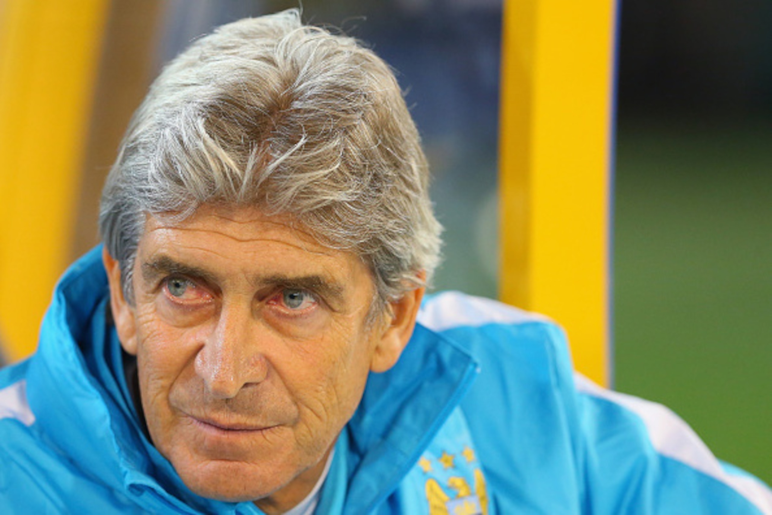 MELBOURNE, AUSTRALIA - JULY 21: Manuel Pellegrini the Manchester City Manager looks on during the International Champions Cup friendly match between Manchester City and AS Roma at the Melbourne Cricket Ground on July 21, 2015 in Melbourne, Australia. (P MELBOURNE, AUSTRALIA - JULY 21: Manuel Pellegrini the Manchester City Manager looks on during the International Champions Cup friendly match between Manchester City and AS Roma at the Melbourne Cricket Ground on July 21, 2015 in Melbourne, Australia. (P
