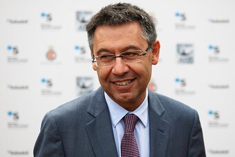 BARCELONA, SPAIN - APRIL 26:  Barcelona president Josep Maria Bartomeu attends day seven of the Barcelona Open Banc Sabadell at the Real Club de Tenis Barcelona on April 26, 2015 in Barcelona, Spain.  (Photo by fotopress/Getty Images)