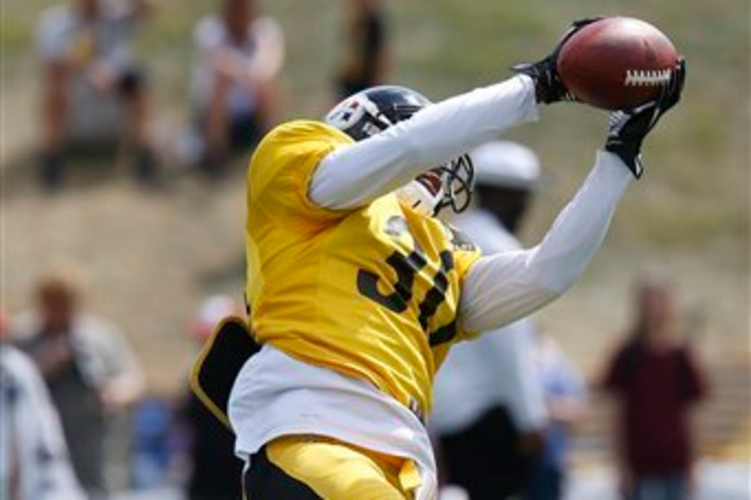 Reserve cornerback Kevin Fogg has looked sharp in offseason practices. Can he carry that momentum over to Sunday night against the Vikings' second- and third-string offenses?