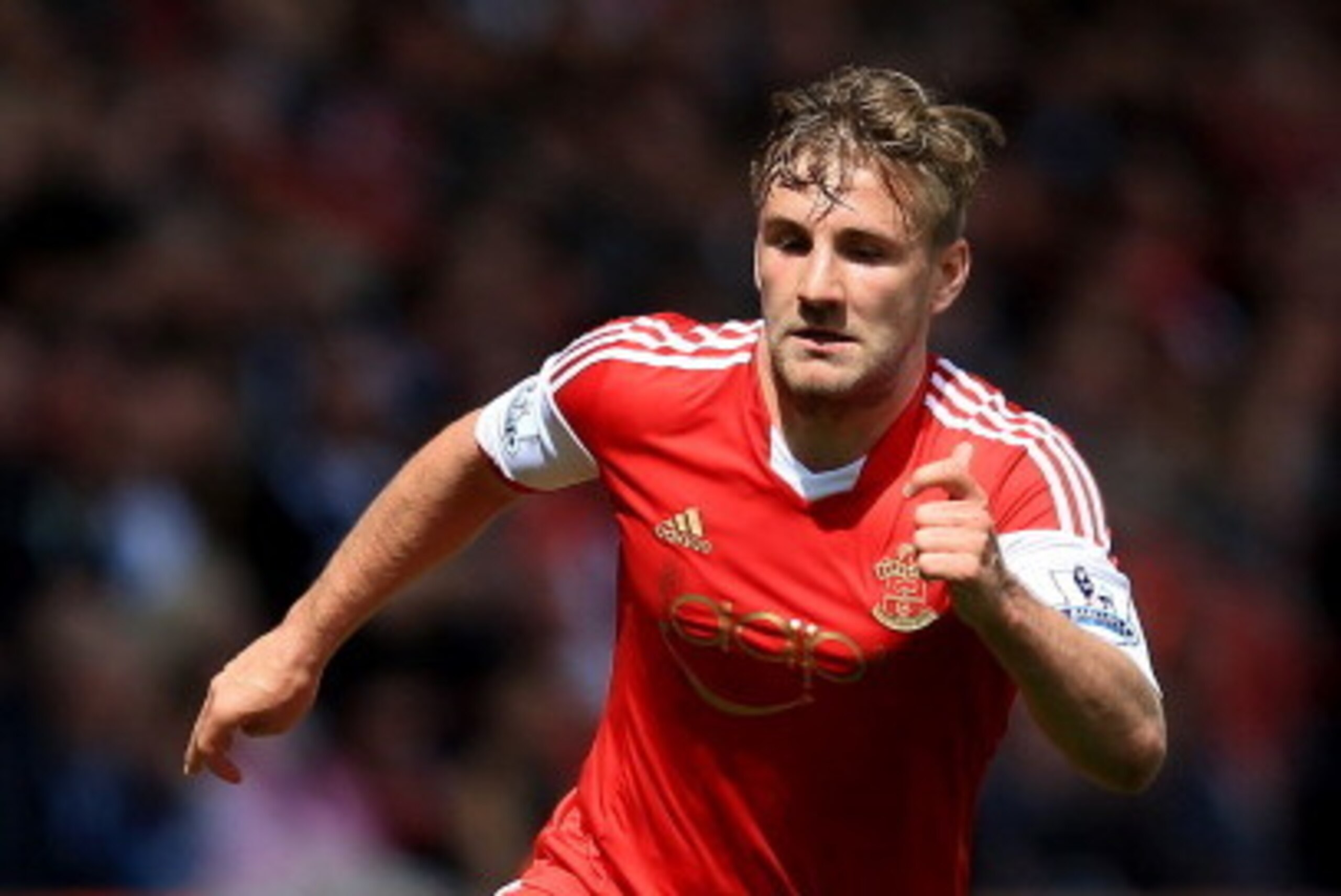 SOUTHAMPTON, ENGLAND - APRIL 26:  Luke Shaw of Southampton in action during the Barclays Premier League match between Southampton and Everton at St Mary's Stadium on April 26, 2014 in Southampton, England.  (Photo by Richard Heathcote/Getty Images)