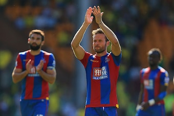 NORWICH, ENGLAND - AUGUST 08: Yohan Cabaye of Crystal Palace celebrates his team's 3-1 win in the Barclays Premier League match between Norwich City and Crystal Palace at Carrow Road on August 8, 2015 in Norwich, England.  (Photo by Stephen Pond/Getty Ima