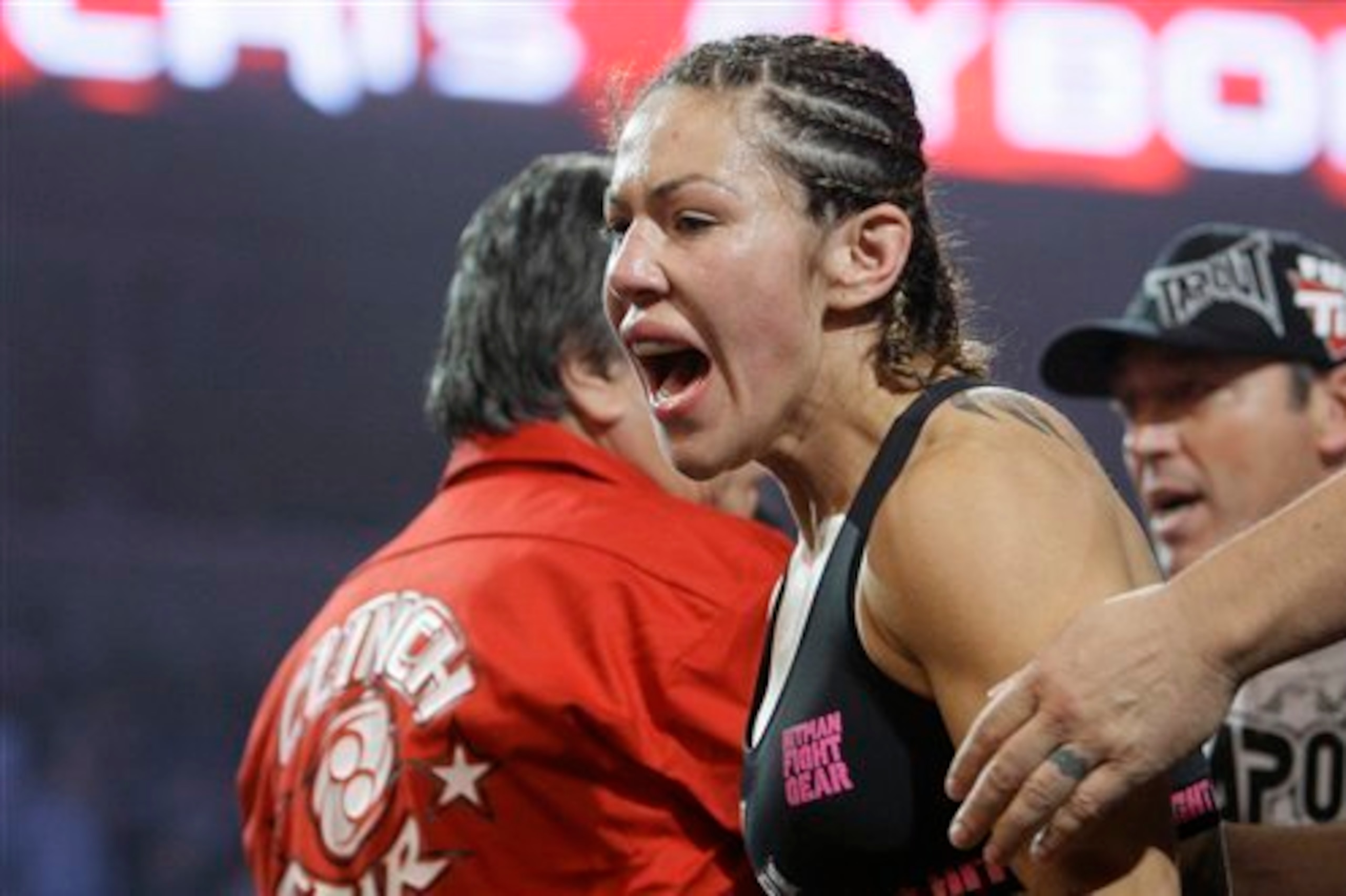 Cris Cyborg.