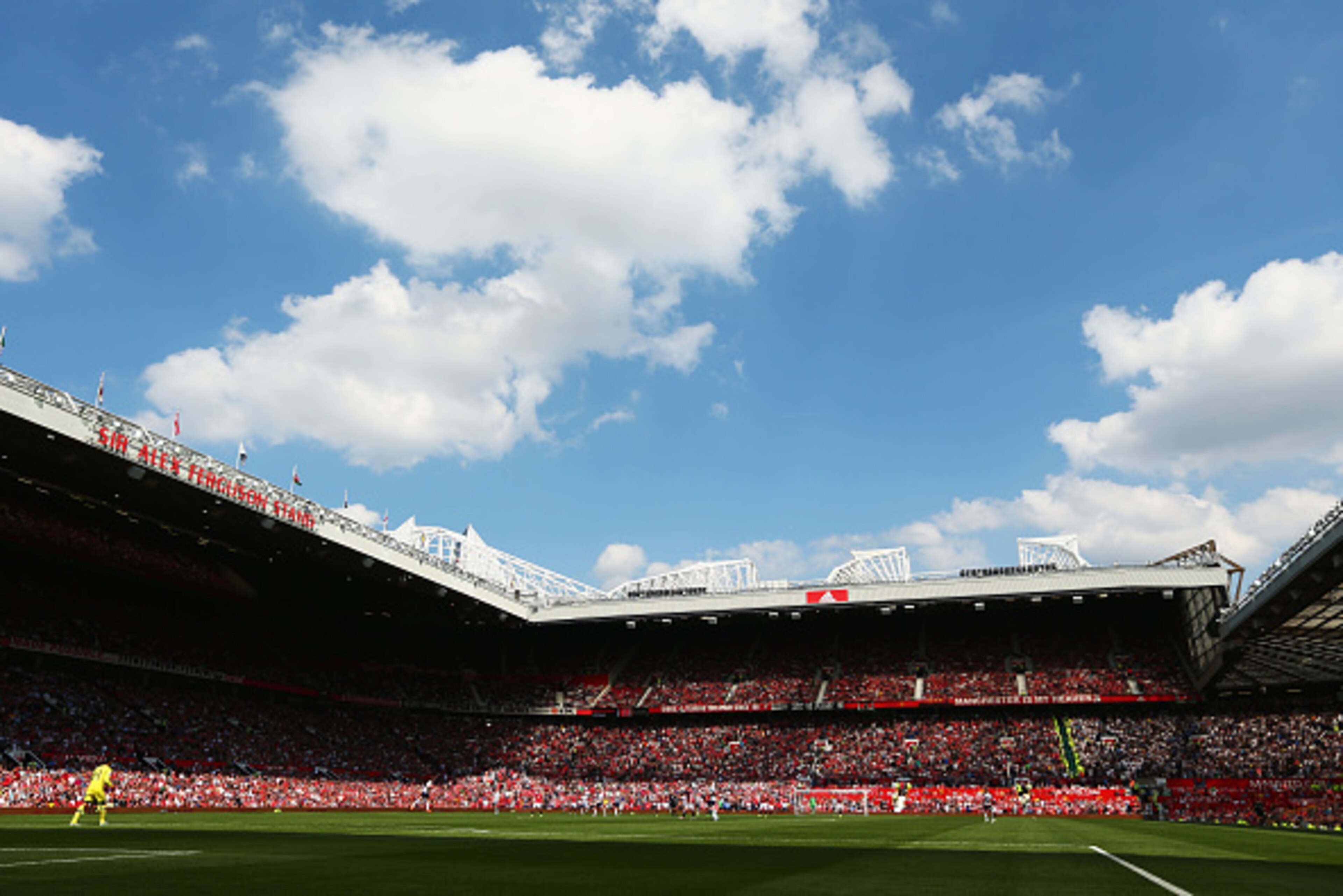 MANCHESTER, ENGLAND - AUGUST 08: A general view during the Barclays Premier League match between Manchester United and Tottenham Hotspur at Old Trafford on August 8, 2015 in Manchester, England.  (Photo by Clive Brunskill/Getty Images)