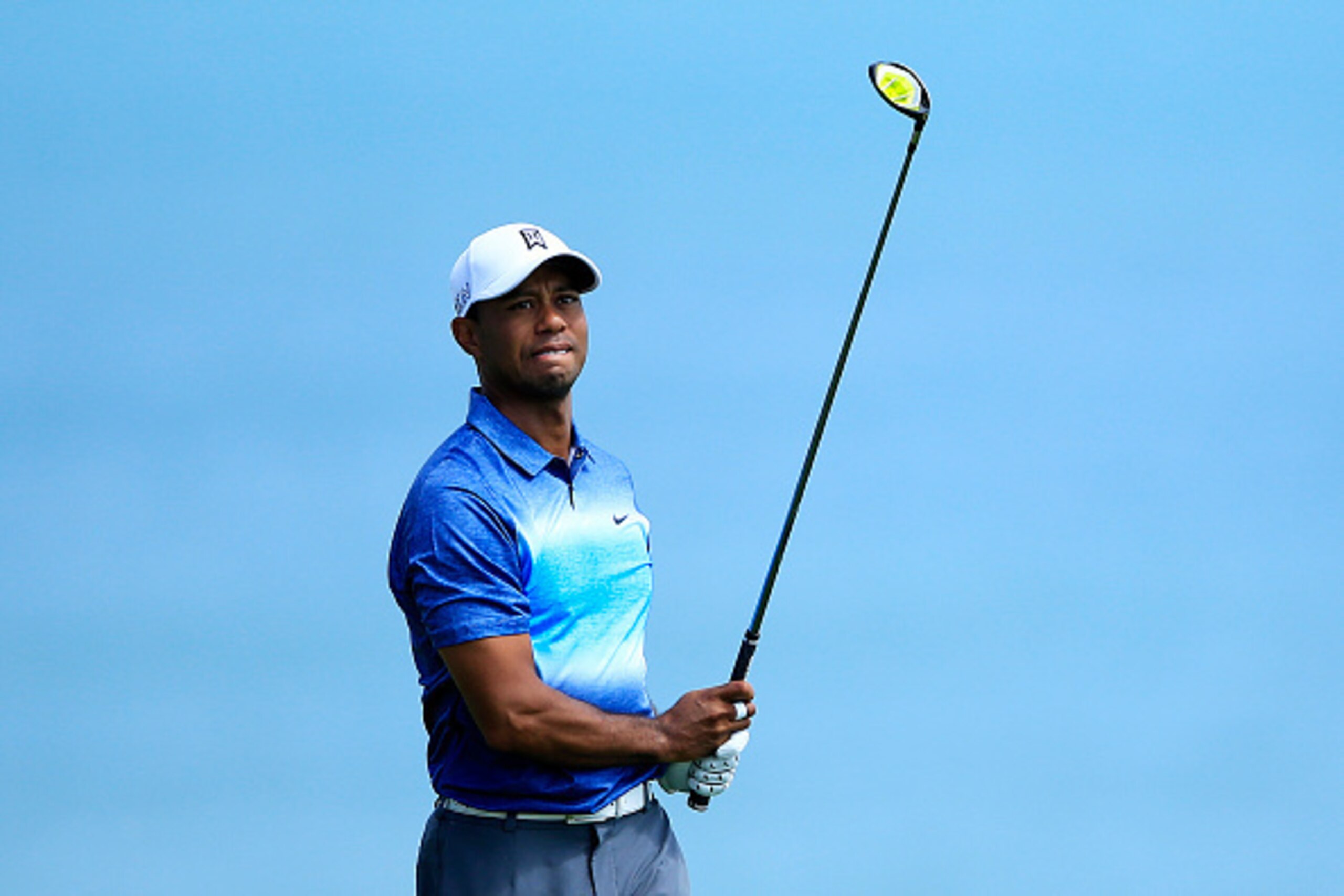 SHEBOYGAN, WI - AUGUST 13:  Tiger Woods of the United States watches his tee shot on the 16th hole during the first round of the 2015 PGA Championship at Whistling Straits on August 13, 2015 in Sheboygan, Wisconsin.  (Photo by David Cannon/Getty Images)
