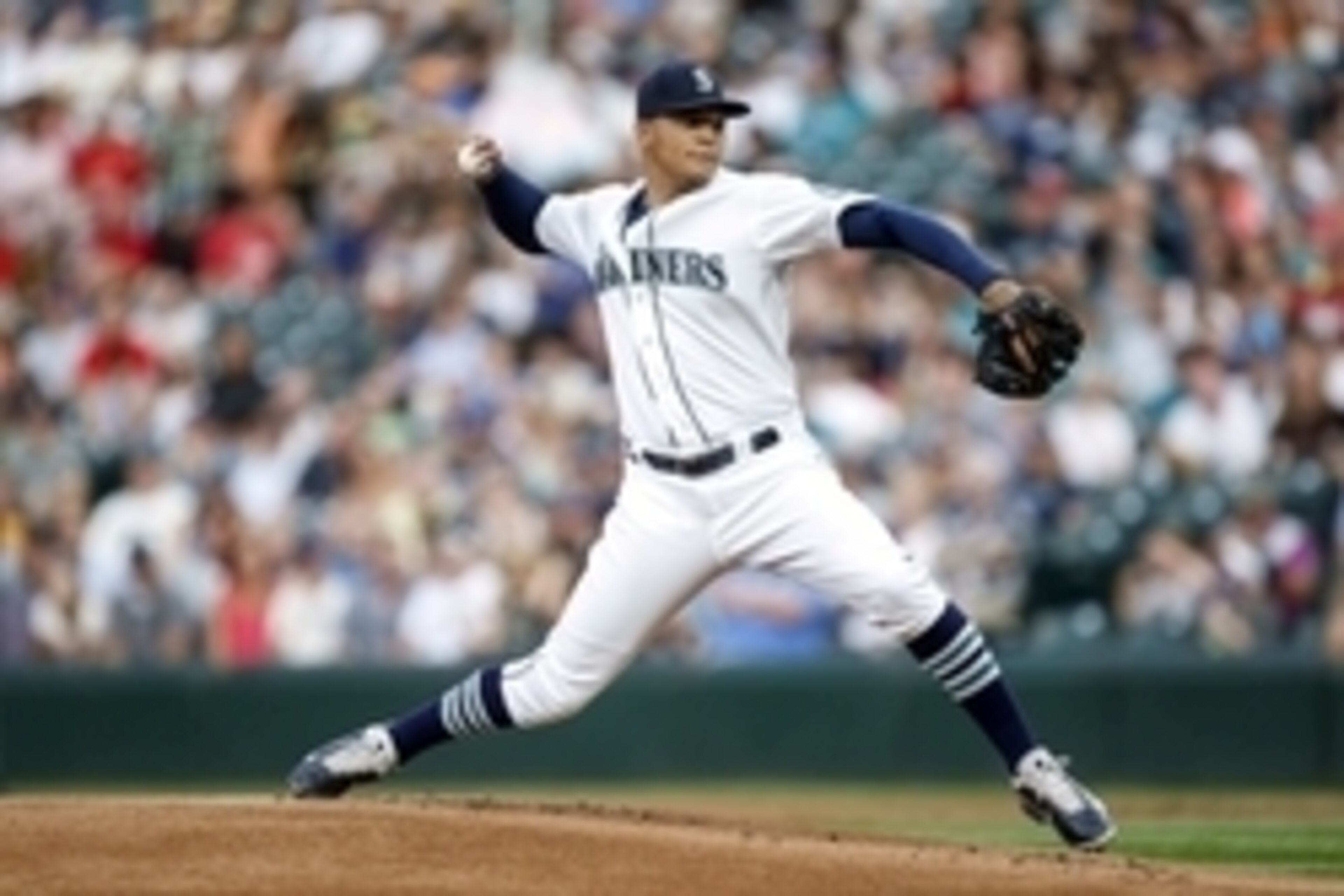 Aug 11, 2015; Seattle, WA, USA; Seattle Mariners pitcher Taijuan Walker (32) throws against the Baltimore Orioles during the first inning at Safeco Field. Mandatory Credit: Joe Nicholson-USA TODAY Sports