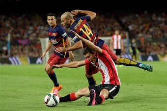 Javier Mascherano is the glue that will need to hold Barca's defence together.