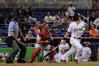 MIAMI, FL - AUGUST 20:  Derek Dietrich #32 of the Miami Marlins hits during a game against the Philadelphia Phillies at Marlins Park on August 20, 2015 in Miami, Florida.  (Photo by Mike Ehrmann/Getty Images)