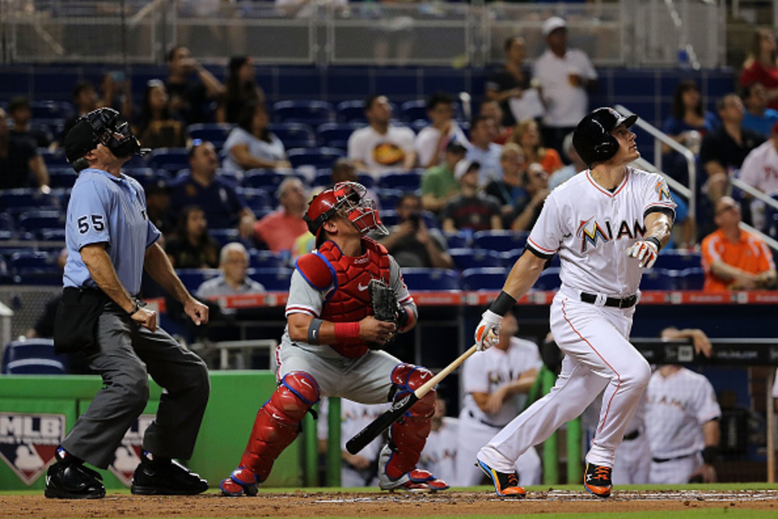 MIAMI, FL - AUGUST 20:  Derek Dietrich #32 of the Miami Marlins hits during a game against the Philadelphia Phillies at Marlins Park on August 20, 2015 in Miami, Florida.  (Photo by Mike Ehrmann/Getty Images)