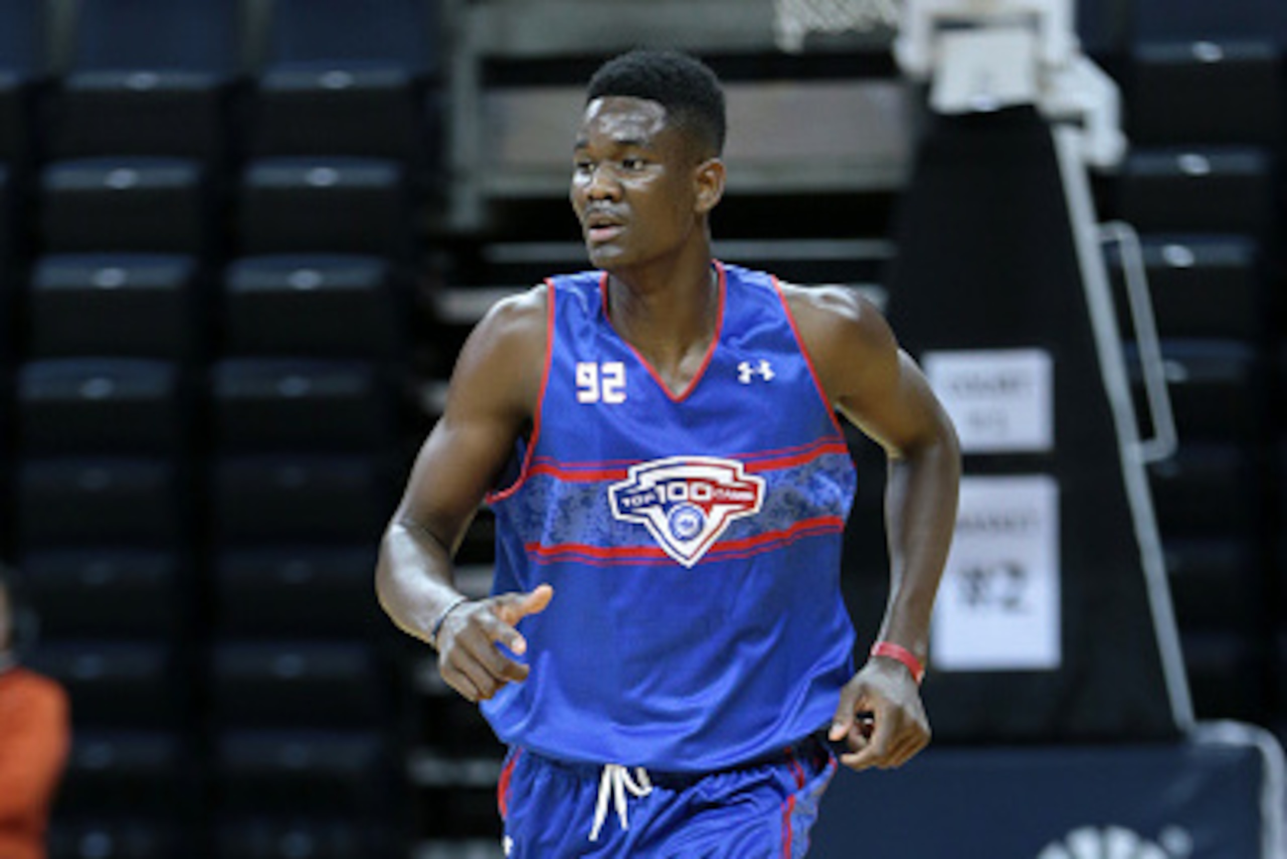 CHARLOTTESVILLE, VA - JUNE 18: DeAndre Ayton #92 in blue runs up the court during the NBPA Top 100 Camp on June 18, 2015 at John Paul Jones Arena in Charlottesville, Virginia. (Photo by Kelly Kline/Getty Images)
