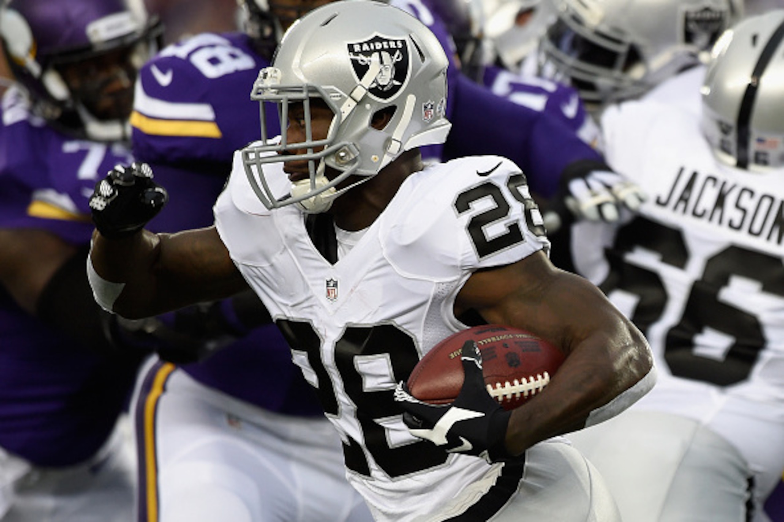 MINNEAPOLIS, MN - AUGUST 22: Latavius Murray #28 of the Oakland Raiders carries the ball against the Minnesota Vikings during the first quarter of the preseason game on August 22, 2015 at TCF Bank Stadium in Minneapolis, Minnesota. (Photo by Hannah Foslie