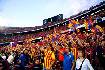BARCELONA, SPAIN - MAY 30:  FC Barcelona fans cheer on their team prior to the Copa del Rey Final match between FC Barcelona and Athletic Club at Camp Nou on May 30, 2015 in Barcelona, Spain.  (Photo by David Ramos/Getty Images)