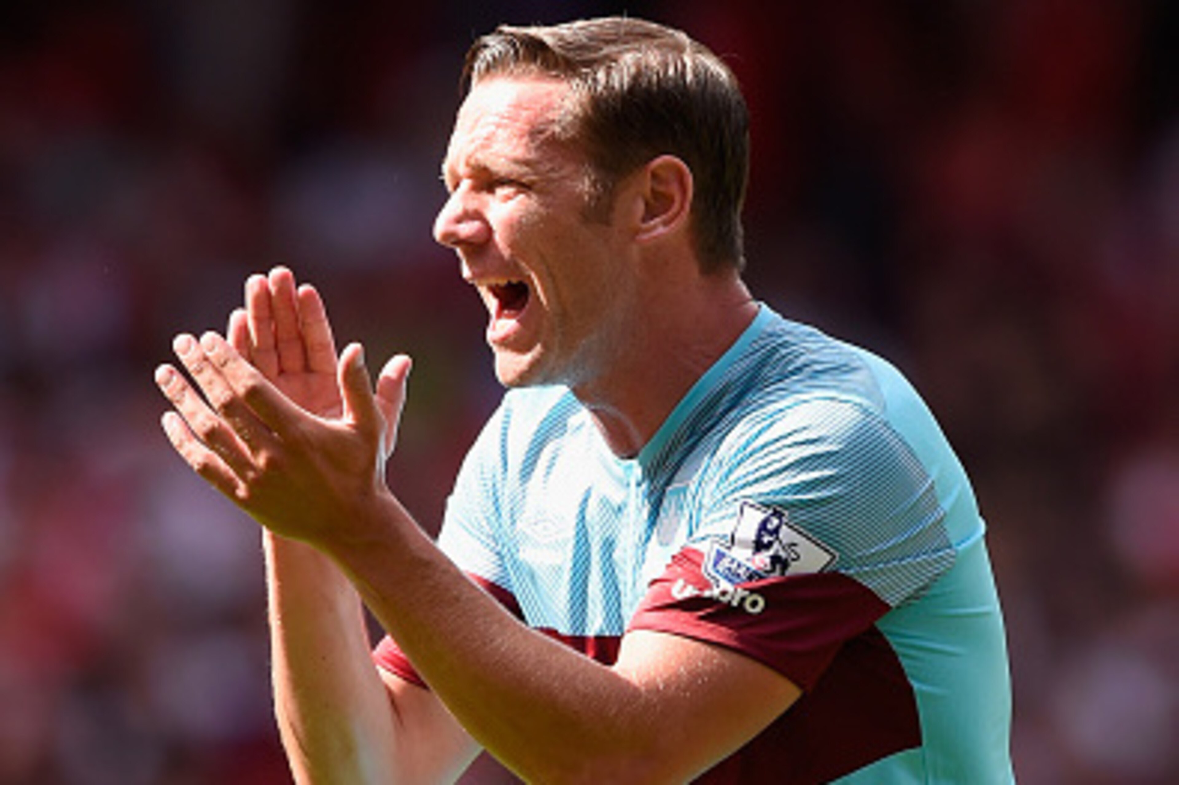 LONDON, ENGLAND - AUGUST 09:  Kevin Nolan of West Ham United in action during the Barclays Premier League match between Arsenal and West Ham United at Emirates Stadium on August 9, 2015 in London, England.  (Photo by Mike Hewitt/Getty Images)
