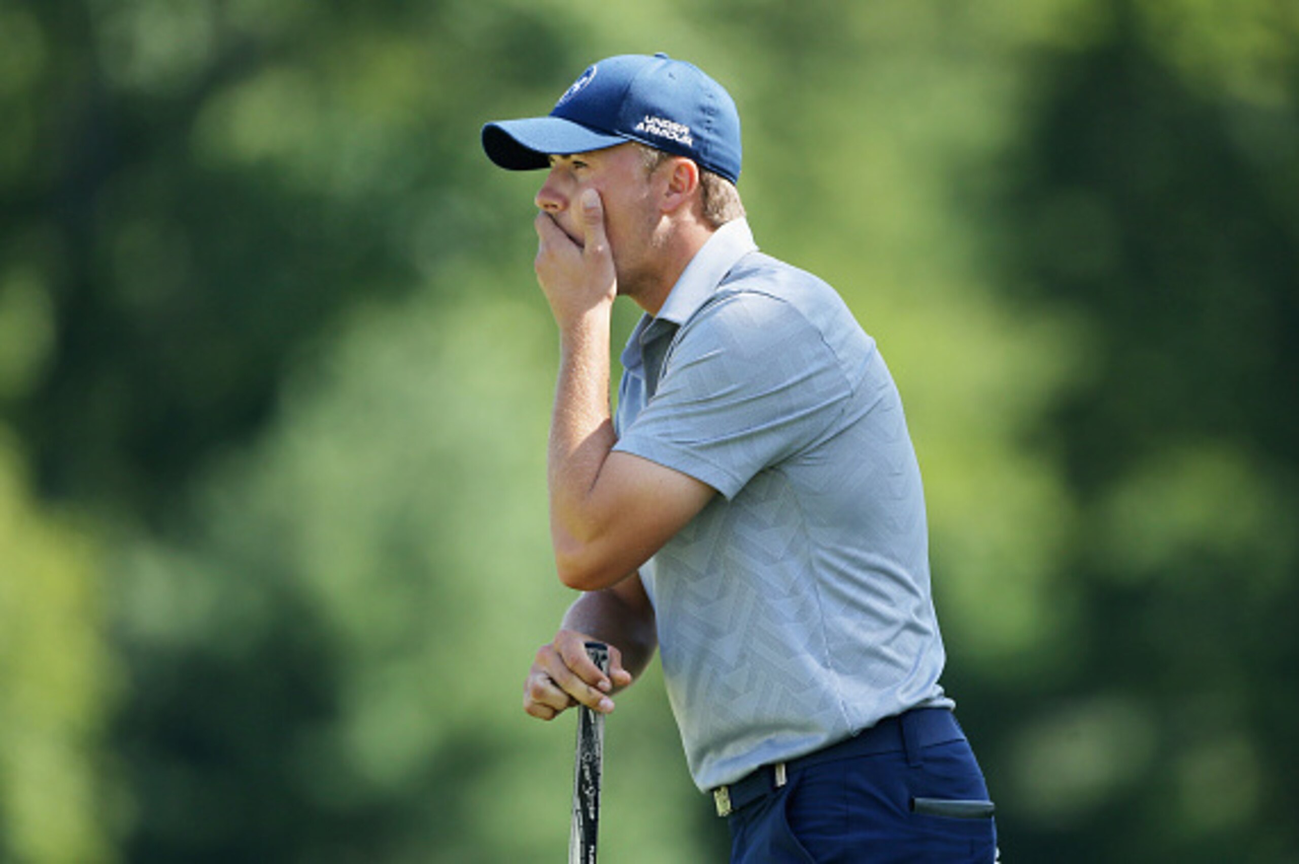 EDISON, NJ - AUGUST 27:  Jordan Spieth of the United States reacts to a missed birdie putt on the 18th hole during the first round of The Barclays at Plainfield Country Club on August 27, 2015 in Edison, New Jersey.  (Photo by Hunter Martin/Getty Images)