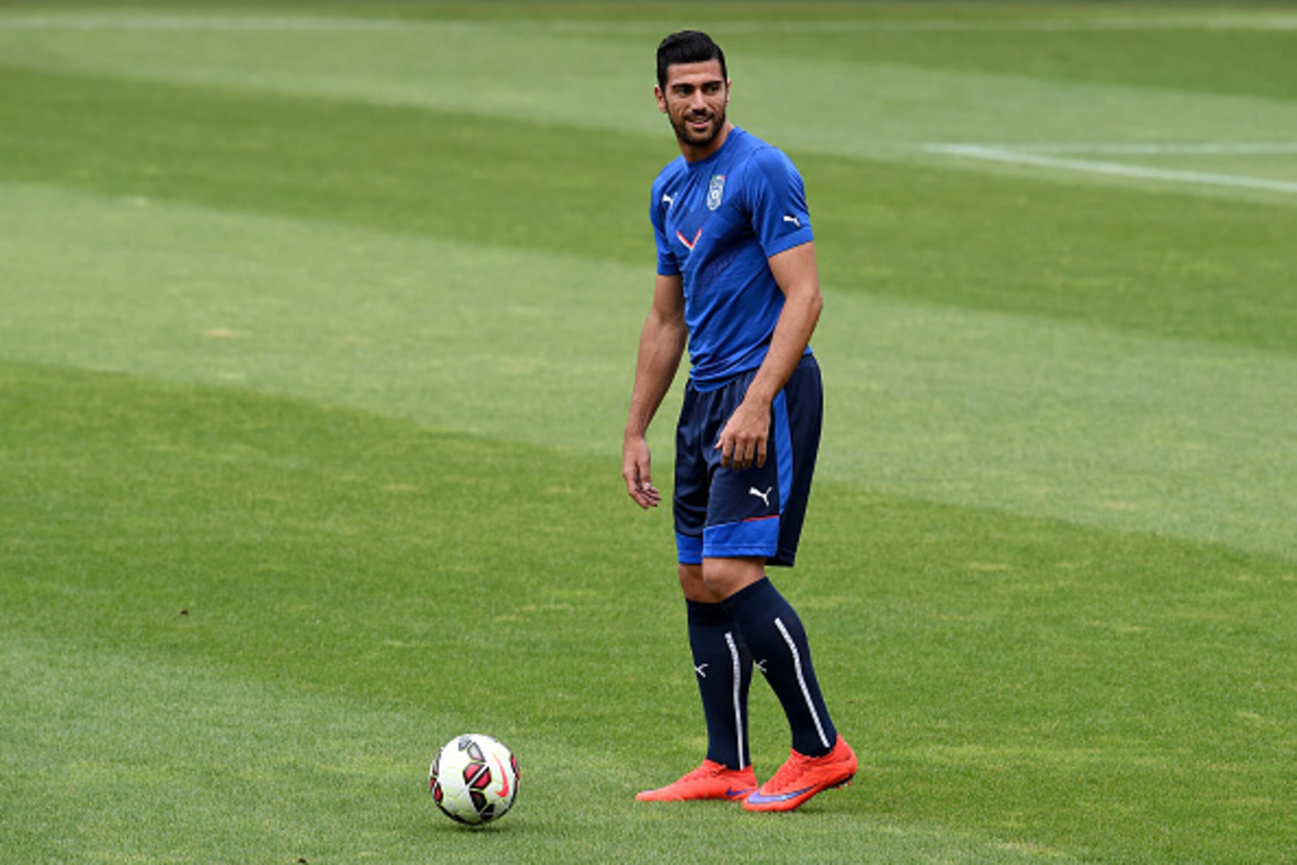 GENEVA, SWITZERLAND - JUNE 15:  Graziano Pelle looks on during an Italy training session at Stade de Geneve on June 15, 2015 in Geneva, Switzerland.  (Photo by Claudio Villa/Getty Images)