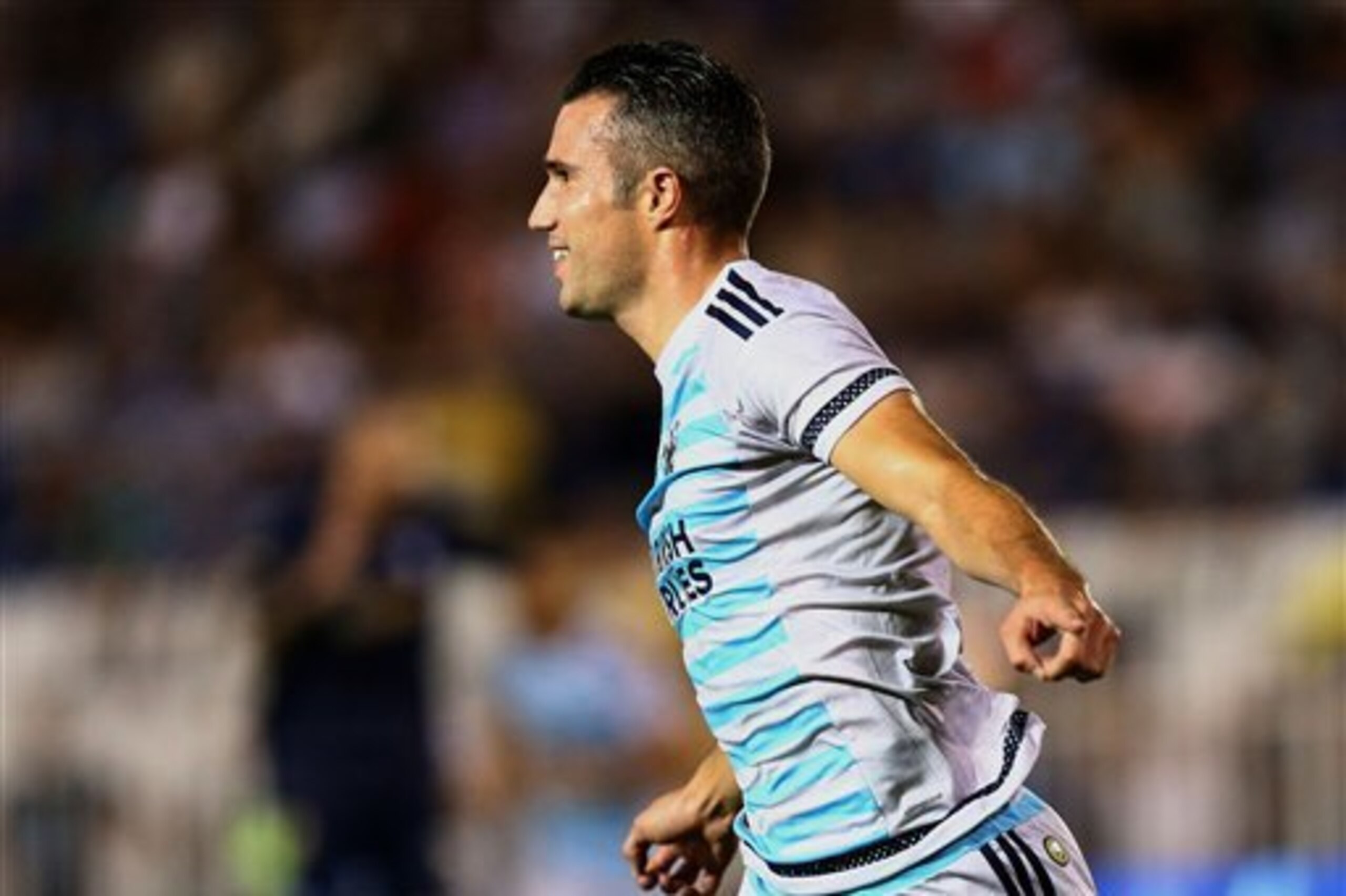 Robin van Persie scoring in Turkey