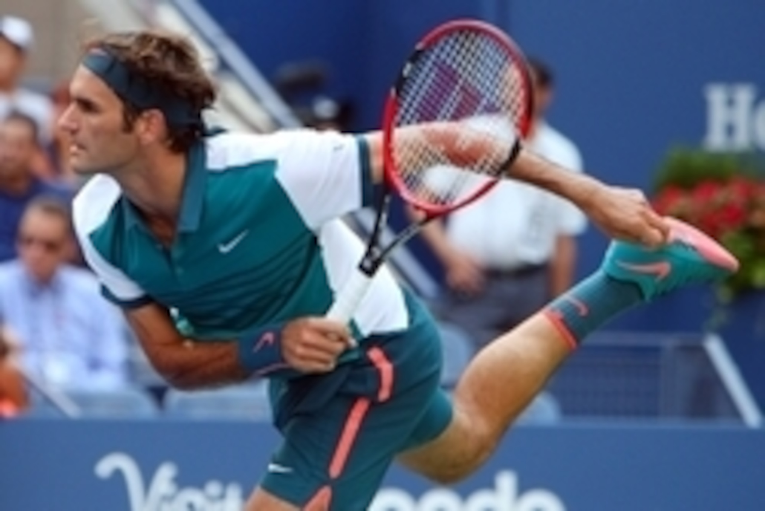 Sep 1, 2015; New York, NY, USA; Roger Federer of Switzerland serves to Leonardo Mayer of Argentina on day two of the 2015 U.S. Open tennis tournament at USTA Billie Jean King National Tennis Center. Mandatory Credit: Jerry Lai-USA TODAY Sports