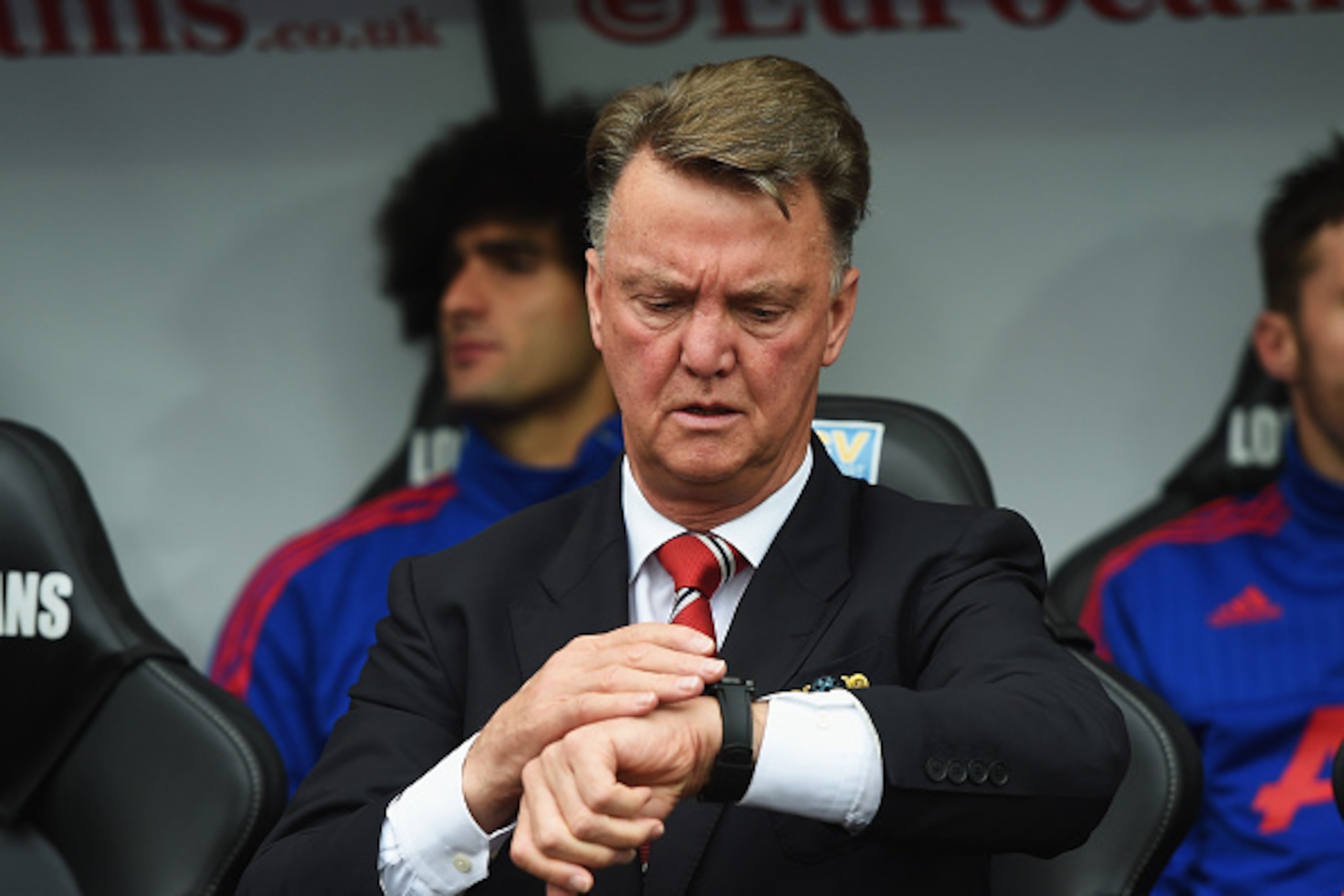 SWANSEA, WALES - AUGUST 30: Louis van Gaal, manager of Manchester United looks at his watch during the Barclays Premier League match between Swansea City and Manchester United at Liberty Stadium on August 30, 2015 in Swansea, Wales. (Photo by Michael Re SWANSEA, WALES - AUGUST 30: Louis van Gaal, manager of Manchester United looks at his watch during the Barclays Premier League match between Swansea City and Manchester United at Liberty Stadium on August 30, 2015 in Swansea, Wales. (Photo by Michael Re