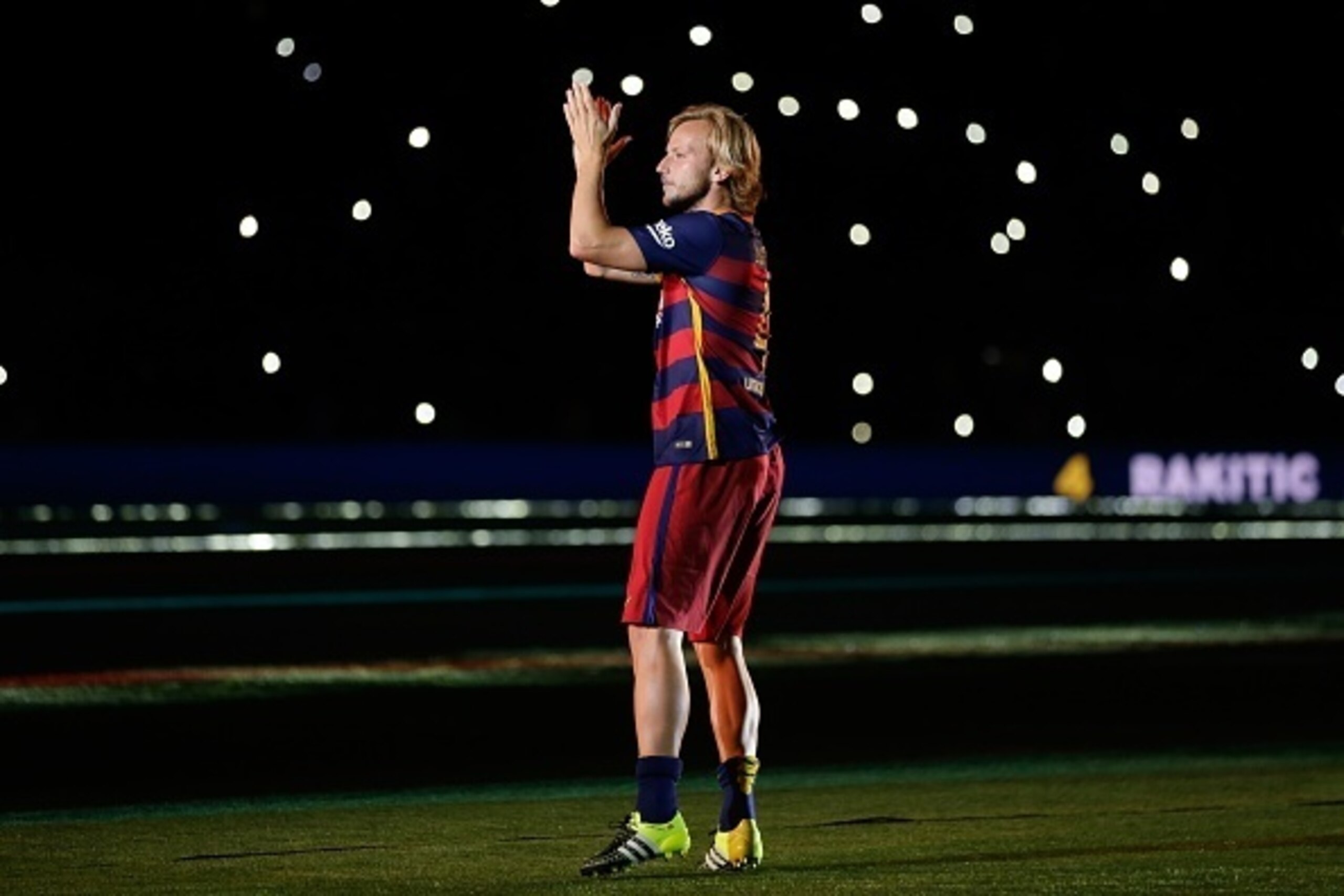 Ivan Rakitic of FC Barcelona during the Joan Gamper Trophy match between Barcelona and AS Roma on August 5, 2015 at the Camp Nou stadium in Barcelona, Spain.(Photo by VI Images via Getty Images)