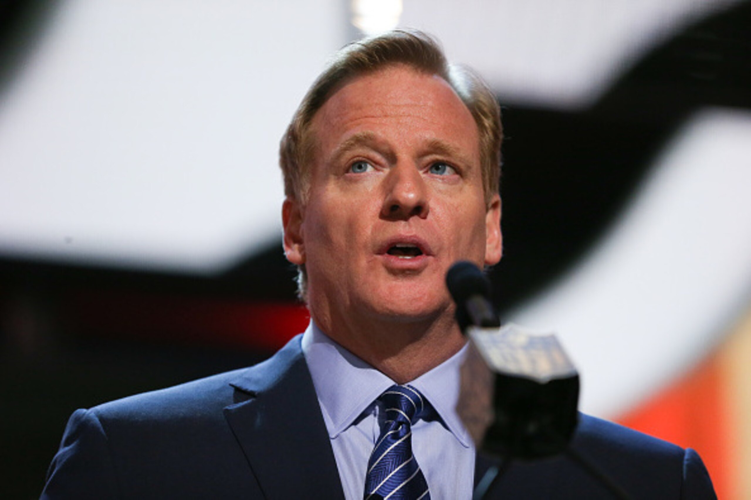 CHICAGO, IL - APRIL 30:  NFL Commissioner Roger Goodell announces that Marcus Peters of the Washington Huskies was picked #18 overall by the Kansas City Chiefs during the first round of the 2015 NFL Draft at the Auditorium Theatre of Roosevelt University 