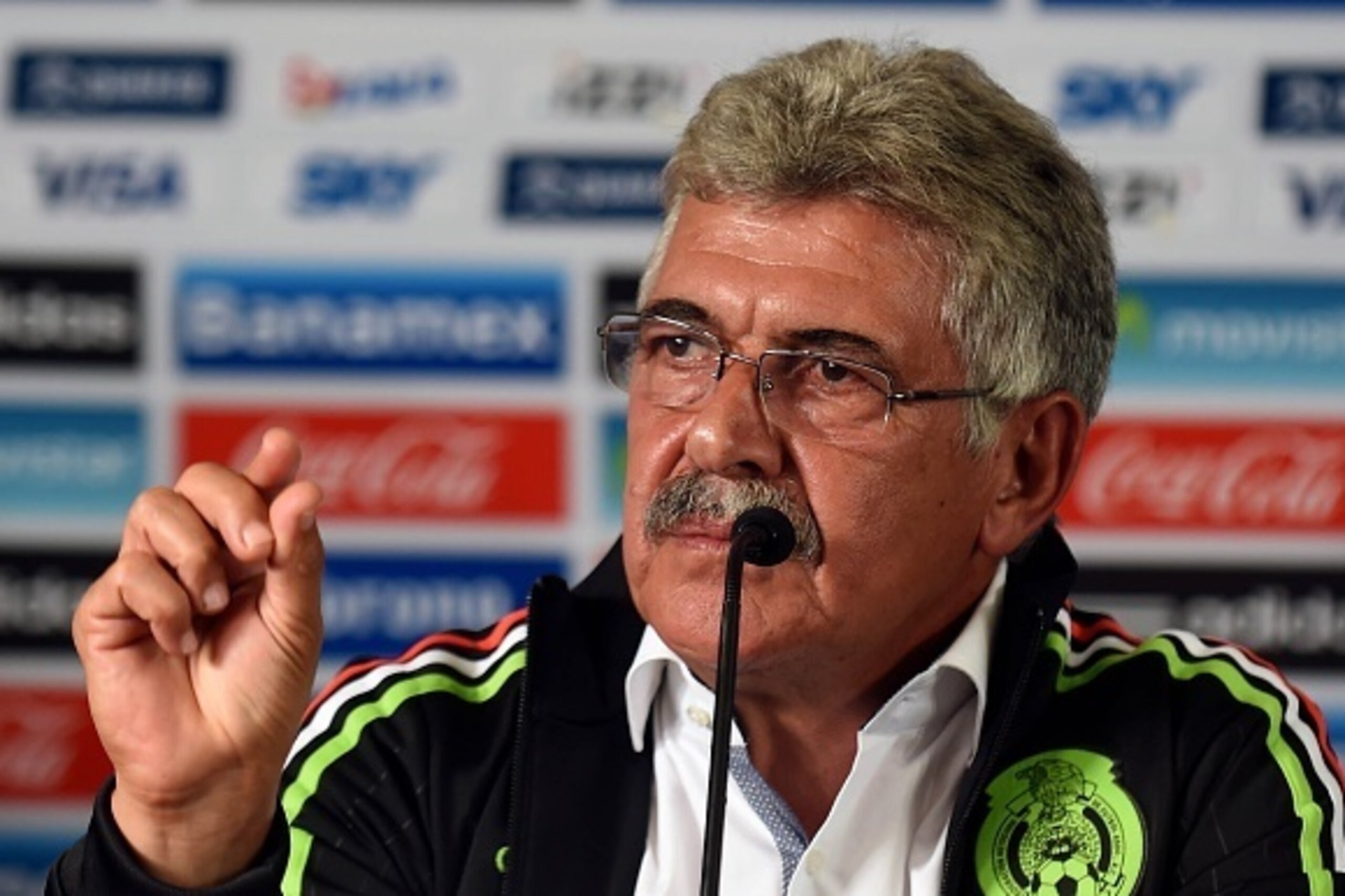 Brazilian football coach Ricardo 'Tuca' Ferretti speaks during a press conference in which he was presented as coach of the Mexican national football team at the Centro de Alto Rendimiento in Mexico City on August 24, 2015. AFP PHOTO/ALFREDO ESTRELLA     