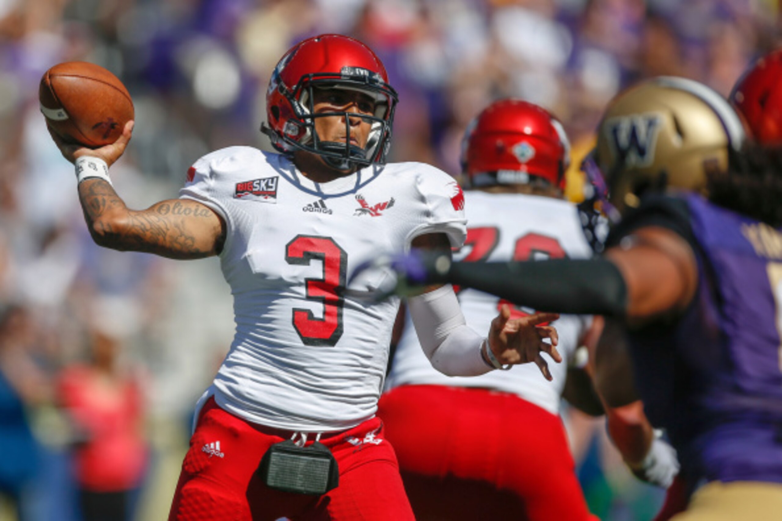 SEATTLE, WA - SEPTEMBER 06:  Quarterback Vernon Adams Jr. #3 of the Eastern Washington Eagles passes against the Washington Huskies on September 6, 2014 at Husky Stadium in Seattle, Washington.  (Photo by Otto Greule Jr/Getty Images)