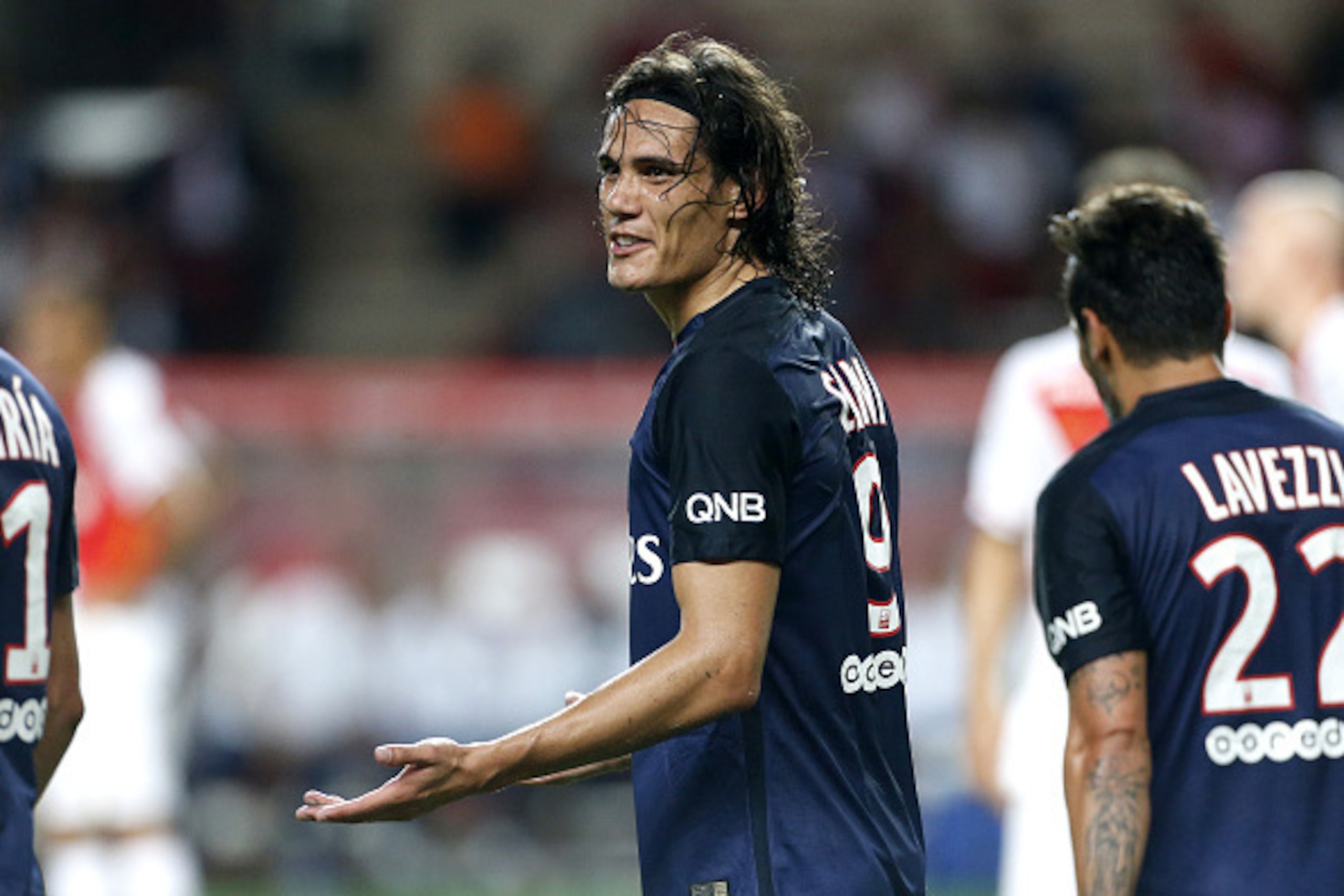 MONACO - AUGUST 30: Edinson Cavani of PSG celebrates a goal during the French Ligue 1 match between AS Monaco and Paris Saint-Germain at Stade Louis II on August 30, 2015 in Monaco. (Photo by Jean Catuffe/Getty Images) MONACO - AUGUST 30: Edinson Cavani of PSG celebrates a goal during the French Ligue 1 match between AS Monaco and Paris Saint-Germain at Stade Louis II on August 30, 2015 in Monaco. (Photo by Jean Catuffe/Getty Images)
