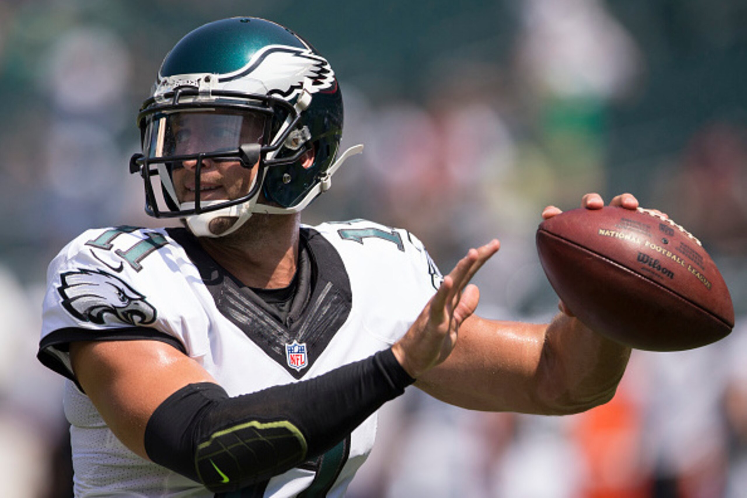 PHILADELPHIA, PA - AUGUST 16: Tim Tebow #11 of the Philadelphia Eagles plays in the game against the Indianapolis Colts on August 16, 2015 at Lincoln Financial Field in Philadelphia, Pennsylvania. (Photo by Mitchell Leff/Getty Images) PHILADELPHIA, PA - AUGUST 16: Tim Tebow #11 of the Philadelphia Eagles plays in the game against the Indianapolis Colts on August 16, 2015 at Lincoln Financial Field in Philadelphia, Pennsylvania. (Photo by Mitchell Leff/Getty Images)