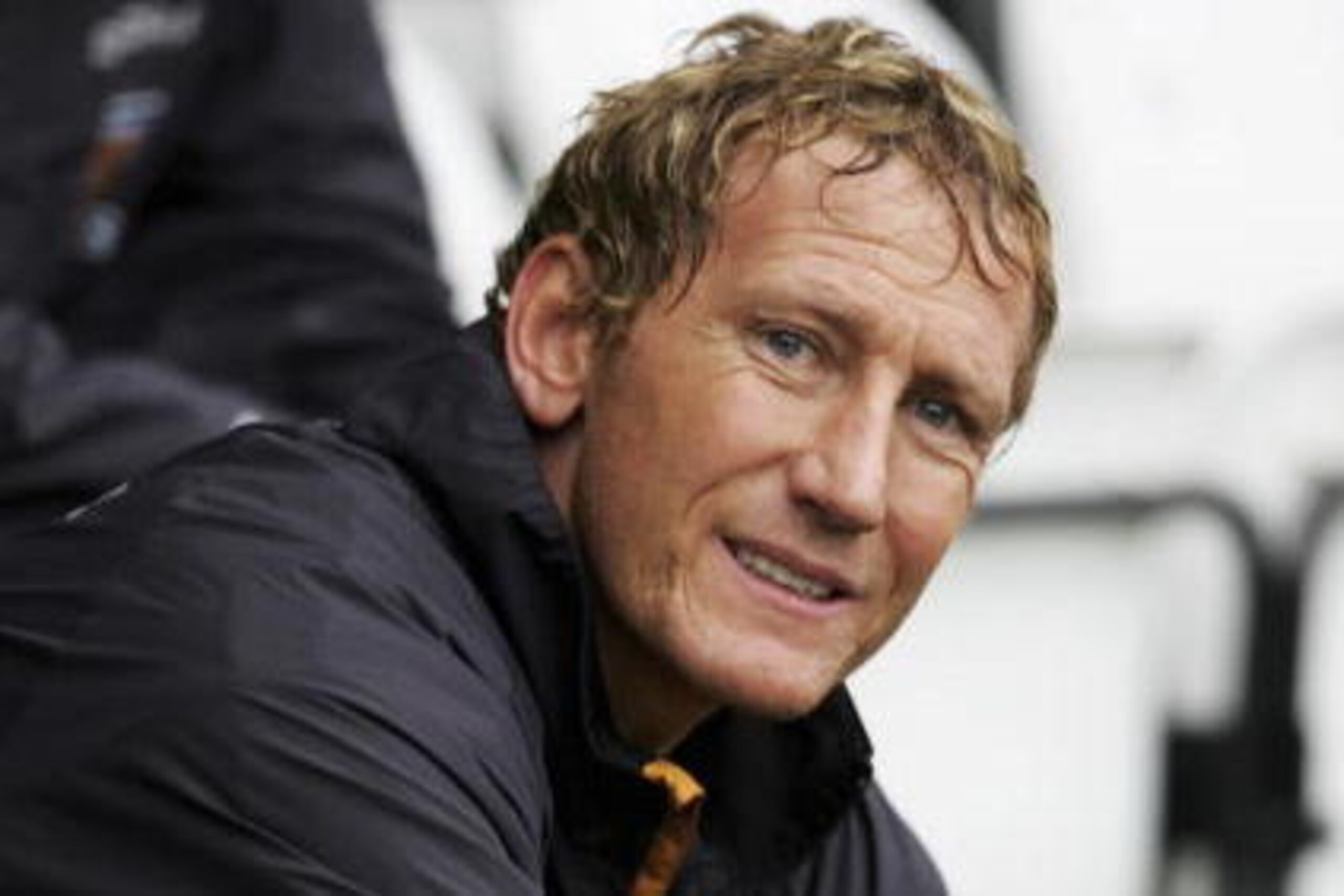 DERBY, UNITED KINGDOM - FEBRUARY 10: Ray Parlour, Hull Citys new signing looks on from the bench during the Coca-Cola Championship match between Derby County and Hull City at the Pride Park Stadium on February 10, 2007 in Derby, England. (Photo by Matthew