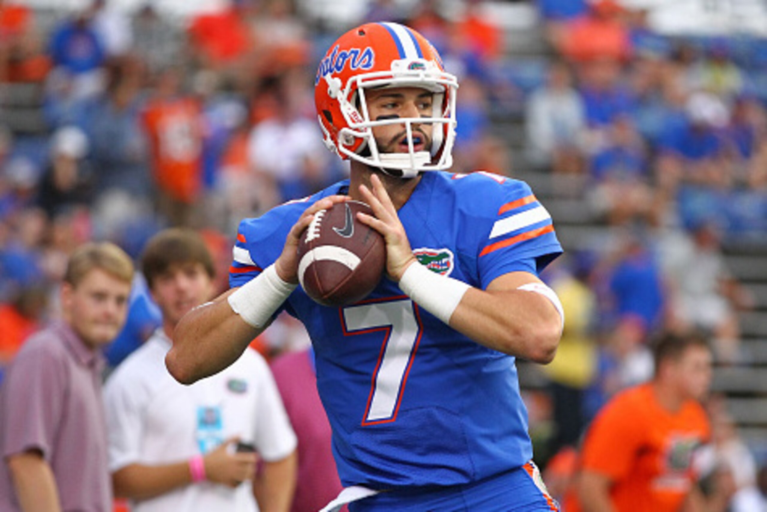 GAINESVILLE, FL - SEPTEMBER 05:  Quarterback Will Grier #7 of the Florida Gators warms up prior to the start of the game against the New Mexico State Aggies at Ben Hill Griffin Stadium on September 5, 2015 in Gainesville, Florida.  (Photo by Rob Foldy/Get