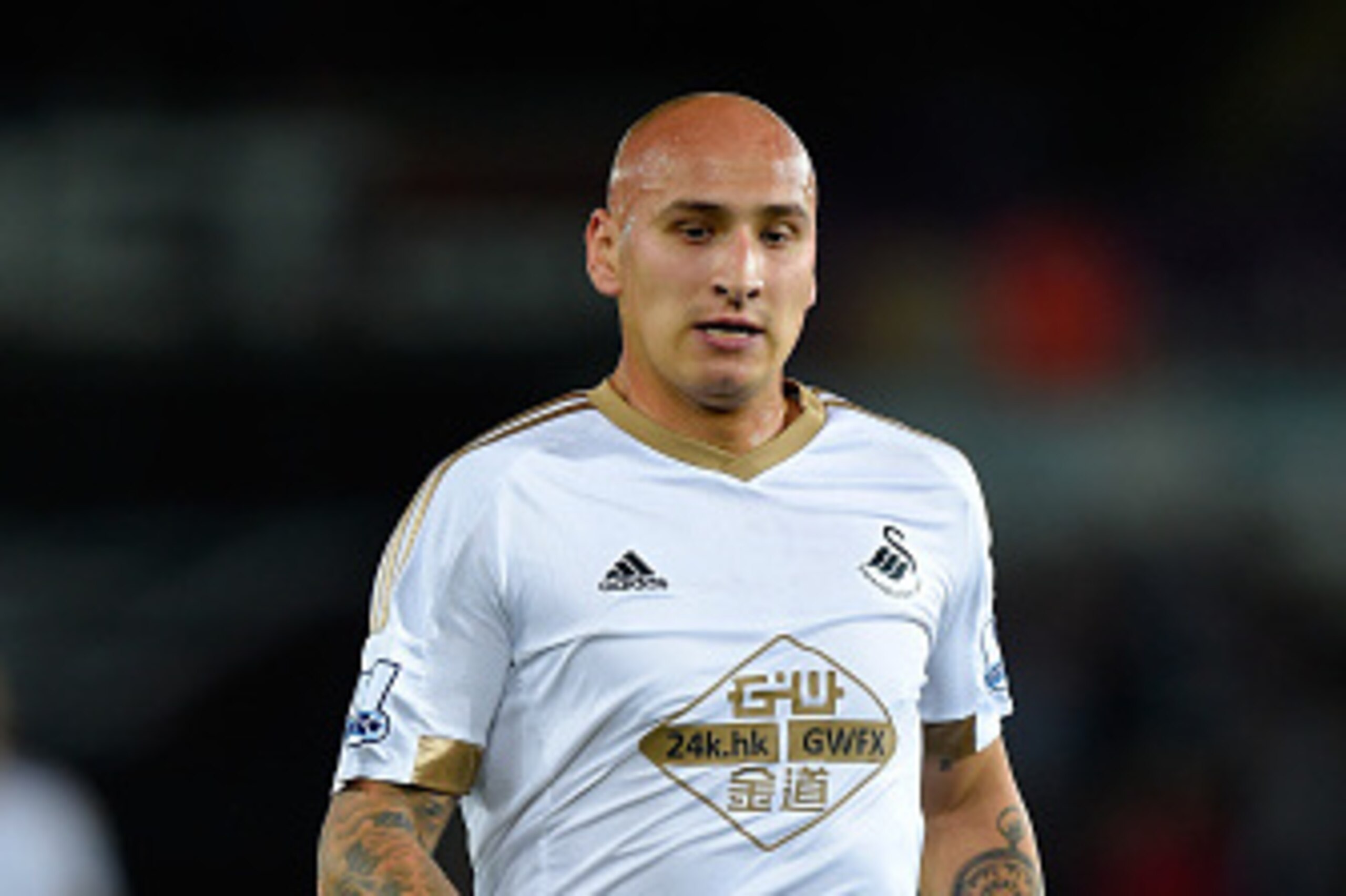 SWANSEA, WALES - AUGUST 25:  Swansea player Jonjo Shelvey in action during the Capital One Cup Second Round match between Swansea City and York City at Liberty Stadium on August 25, 2015 in Swansea, Wales.  (Photo by Stu Forster/Getty Images)